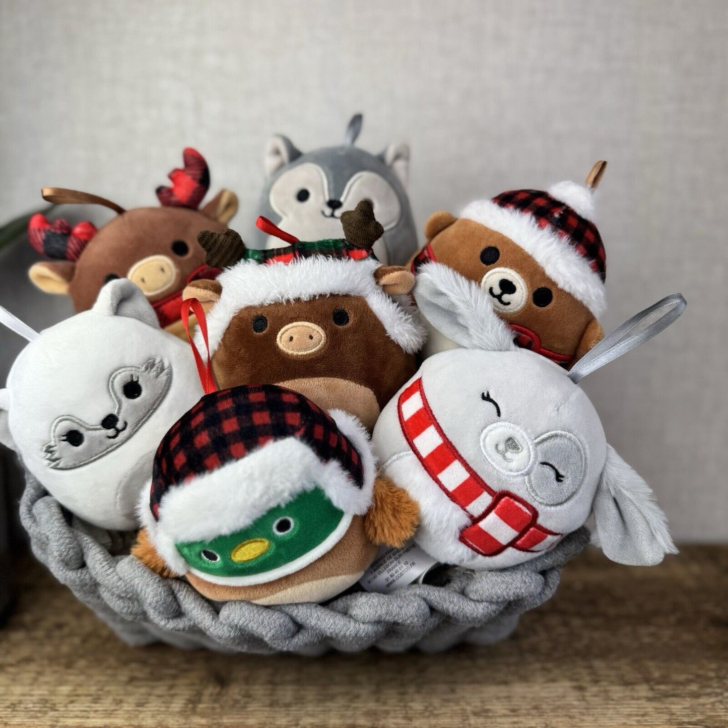 Squishmallows Holiday Winter Squad - Squishmallow Christmas Decorations 5” x7