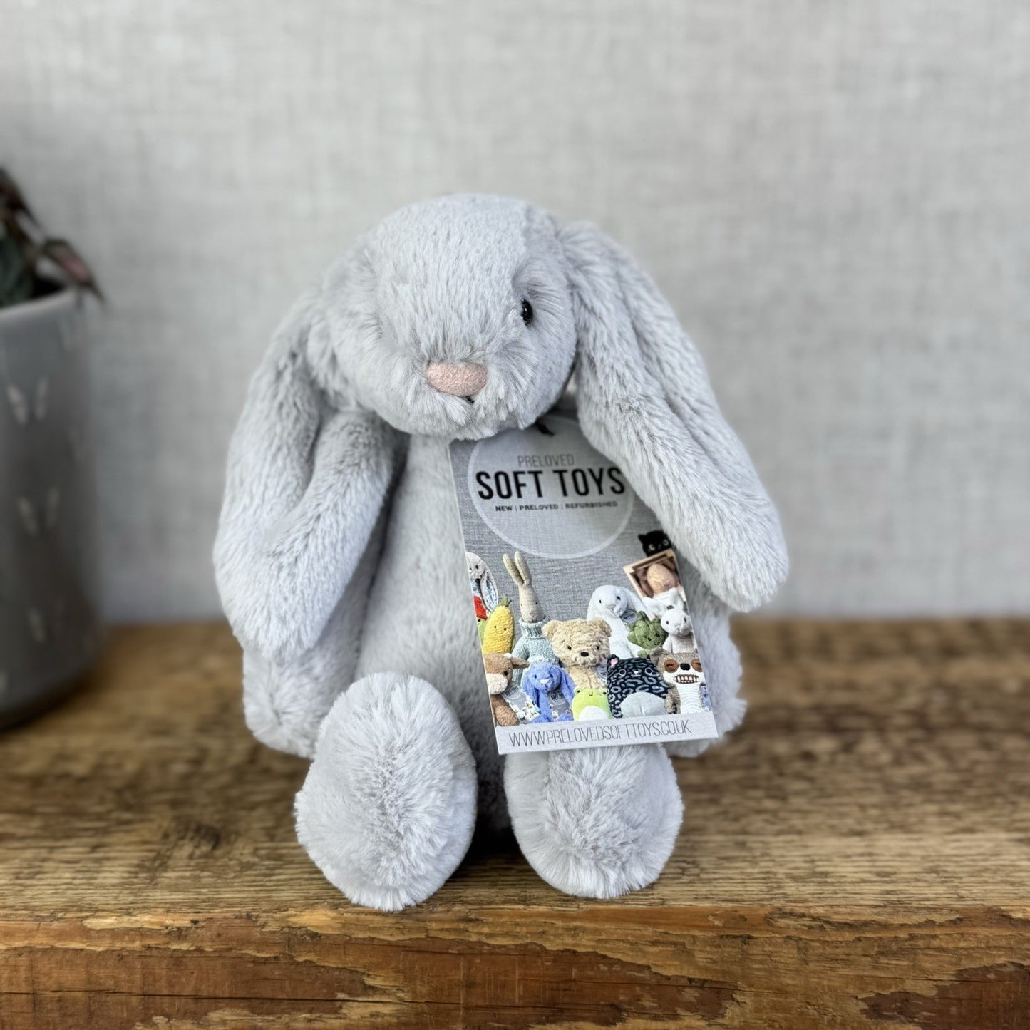 Jellycat Small Bashful Bunny Grey - Small Bunny White Tail Beanie NWOT 8”