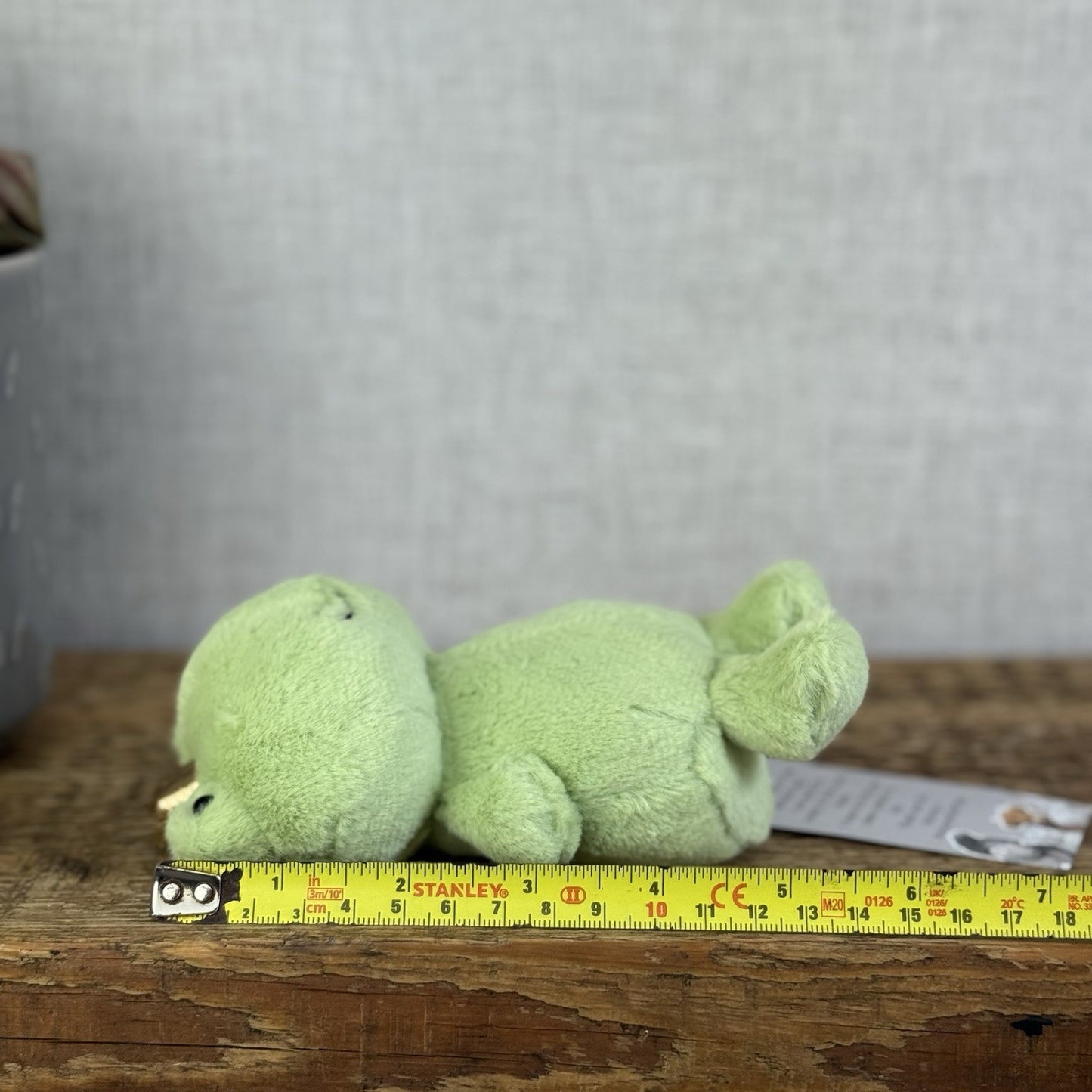 Jellycat Crowning Croaker Green Frog - Small Mini Beanie Frog In Crown Plush