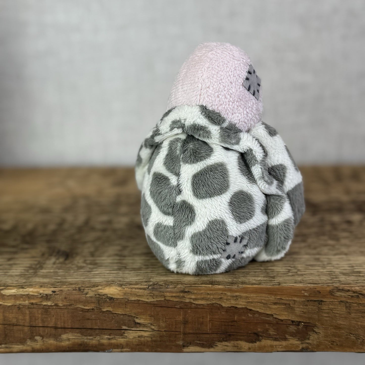 Blue Nose Friends Ocean The Turtle #99 - Pink/Grey Miniature Turtle Beanbag Toy