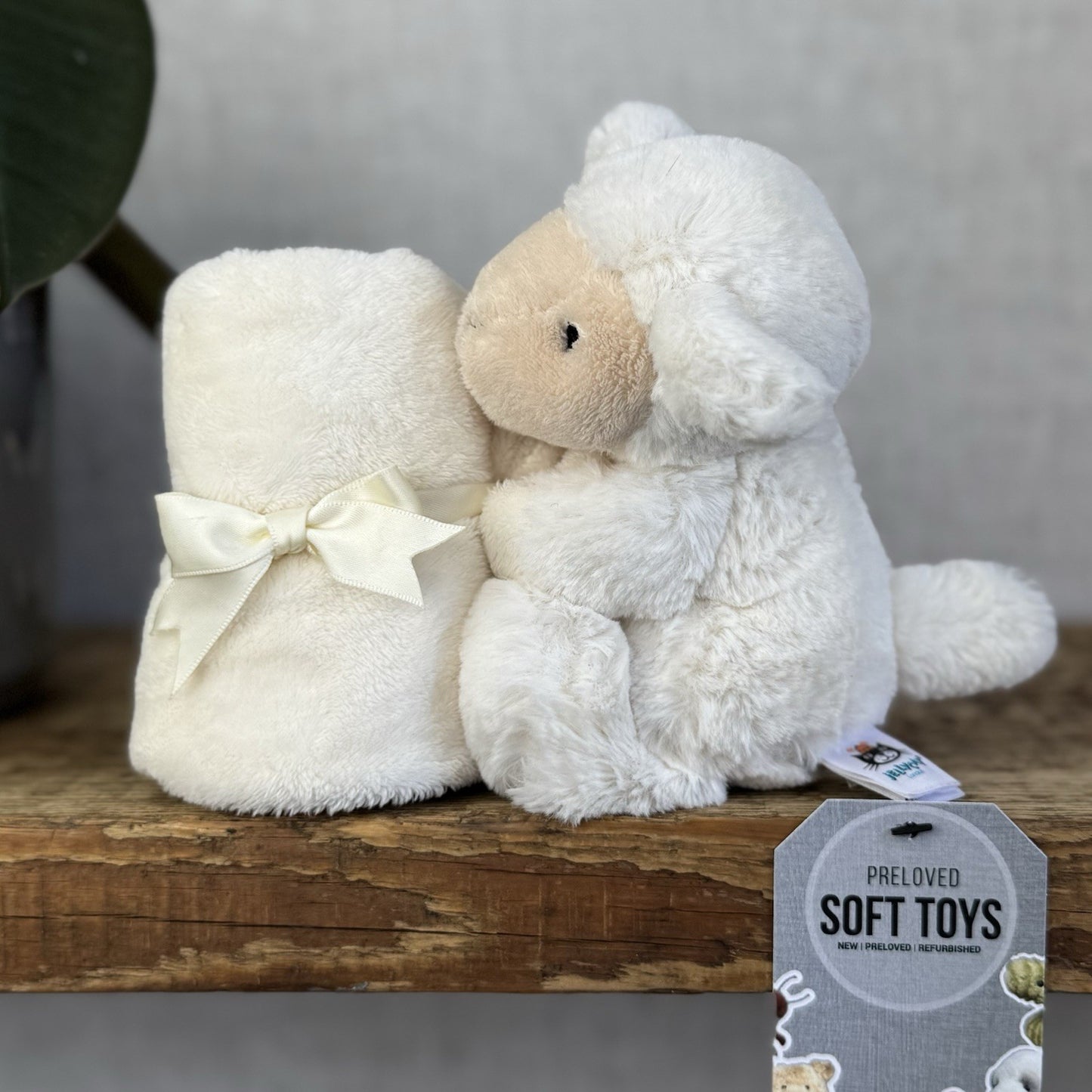Jellycat Bashful Lamb Soother - Sheep Lamb Cream Comfort Blanket Baby Gift NWOT