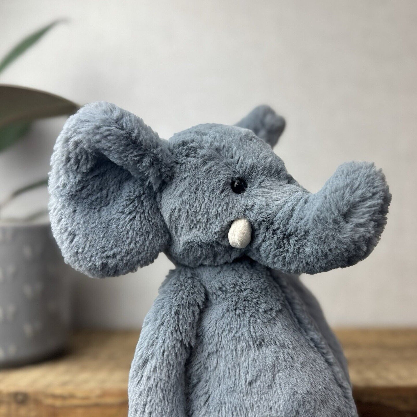 Jellycat Medium Bashful Dusky Blue/grey Elephant - Dark Grey With Tusks 12”