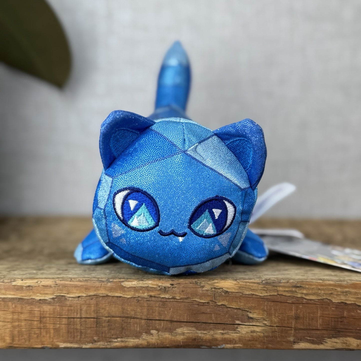 Aphmau MeeMeows - Celestial Sapphire Cat Litter 4 - Blue Small Cat Collectible