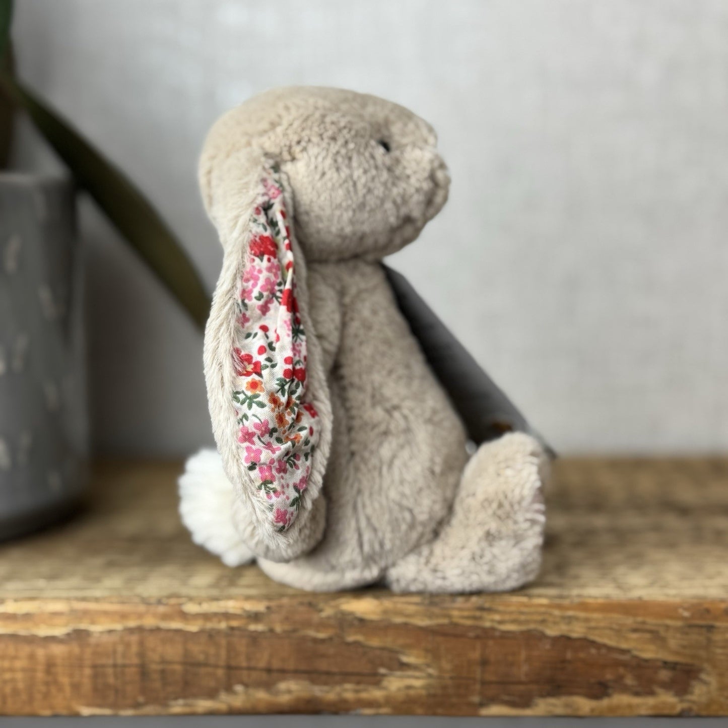 Jellycat Small Beige Blossom Posy Bunny Rabbit - Beige Bunny Floral Rabbit 5"
