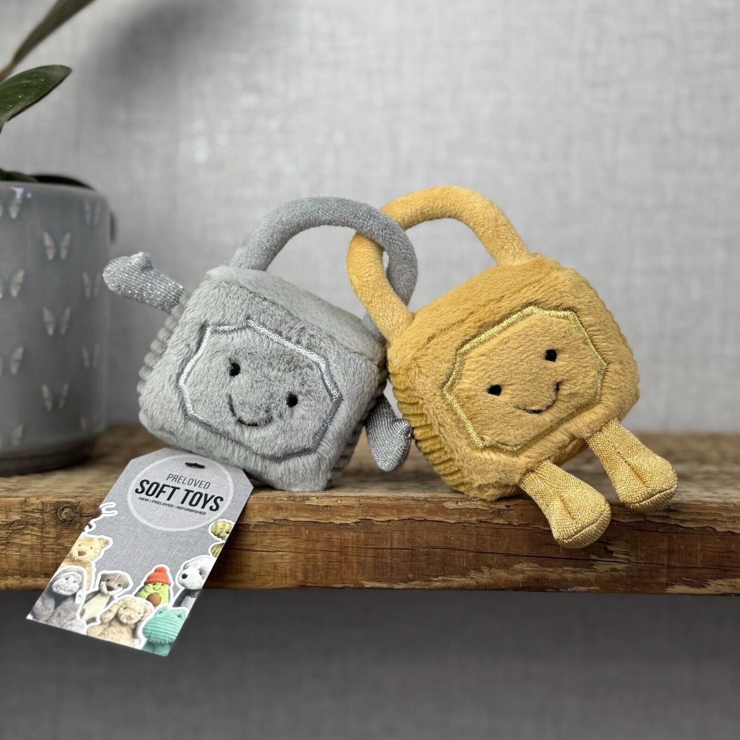 Jellycat Amuseable Love Locks - Padlocks Silver/Gold Beanie Plush 5"