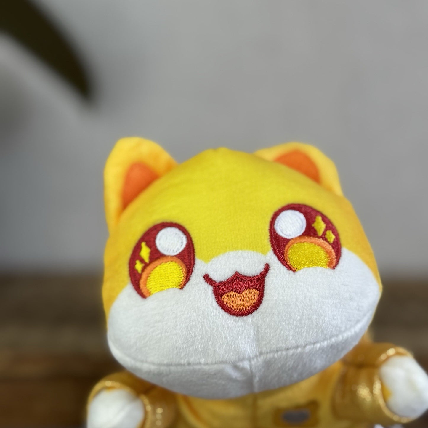Aphmau MeeMeows - Noi Yellow Cat Glitter Edition Yellow Hooded Cute 6"