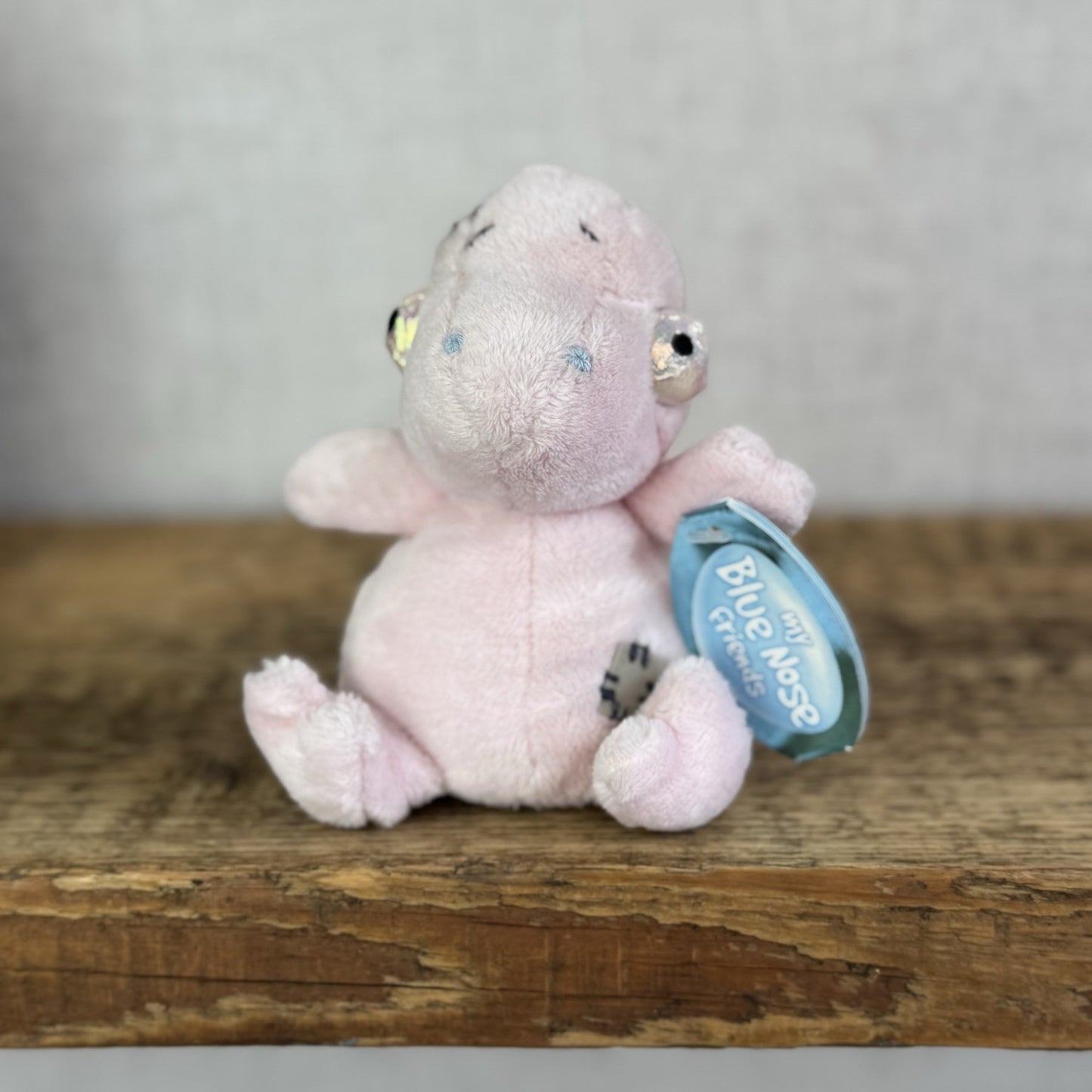 Blue Nose Friends Culture The Chameleon #107 - Mini Pink Iridescent Plush Beanie