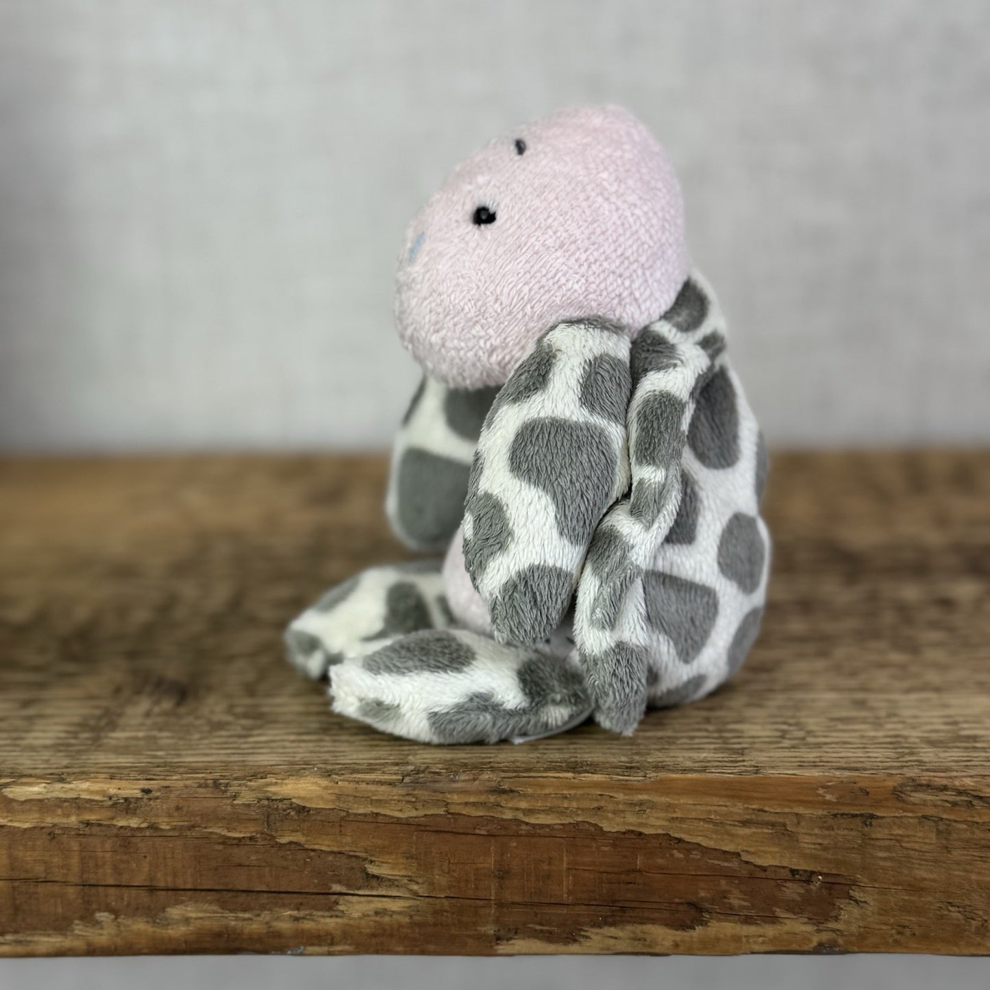Blue Nose Friends Ocean The Turtle #99 - Pink/Grey Miniature Turtle Beanbag Toy