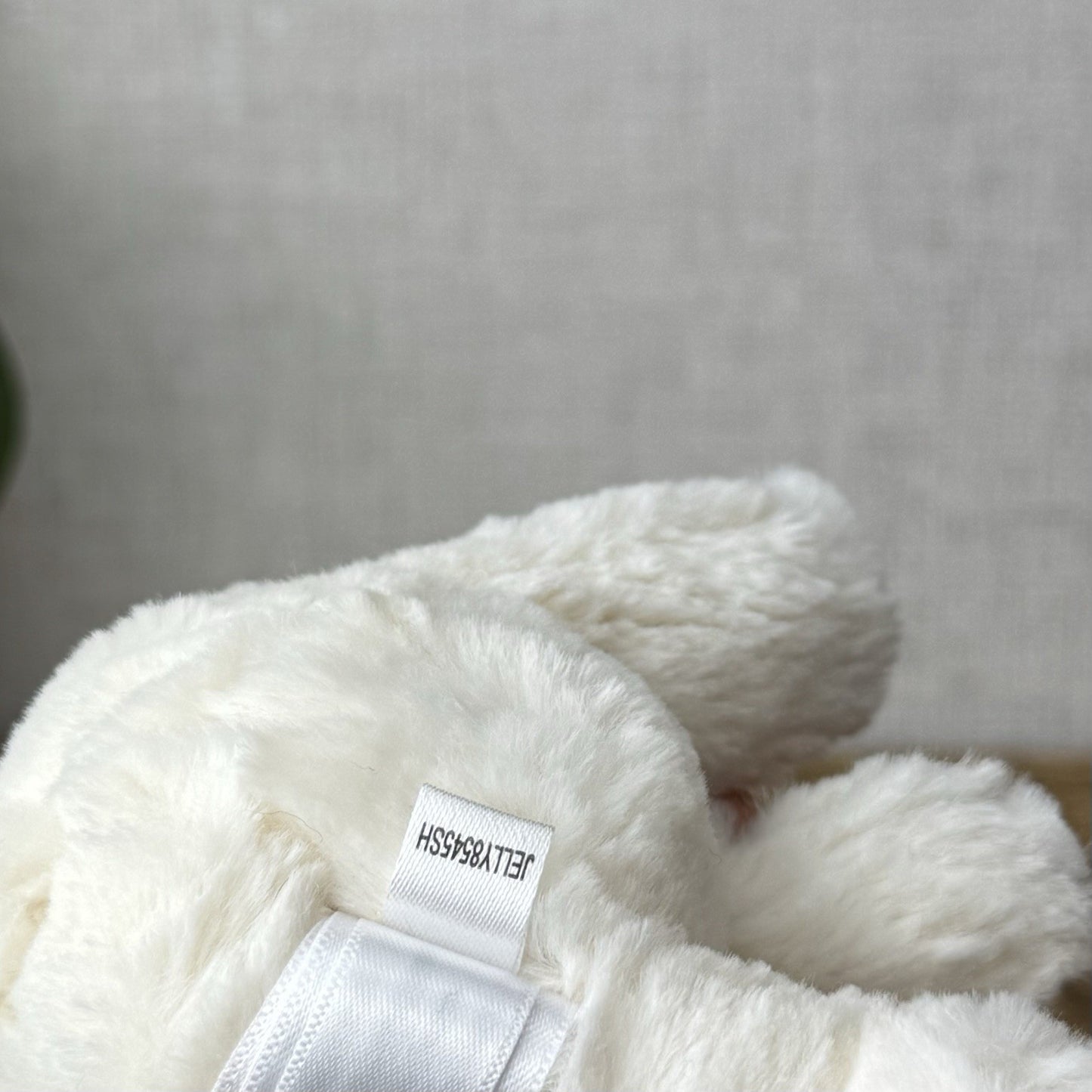 Jellycat Tiny Perry Polar Bear Tiny White Bear - Pocket Pal Plush Mini Beanie 5”