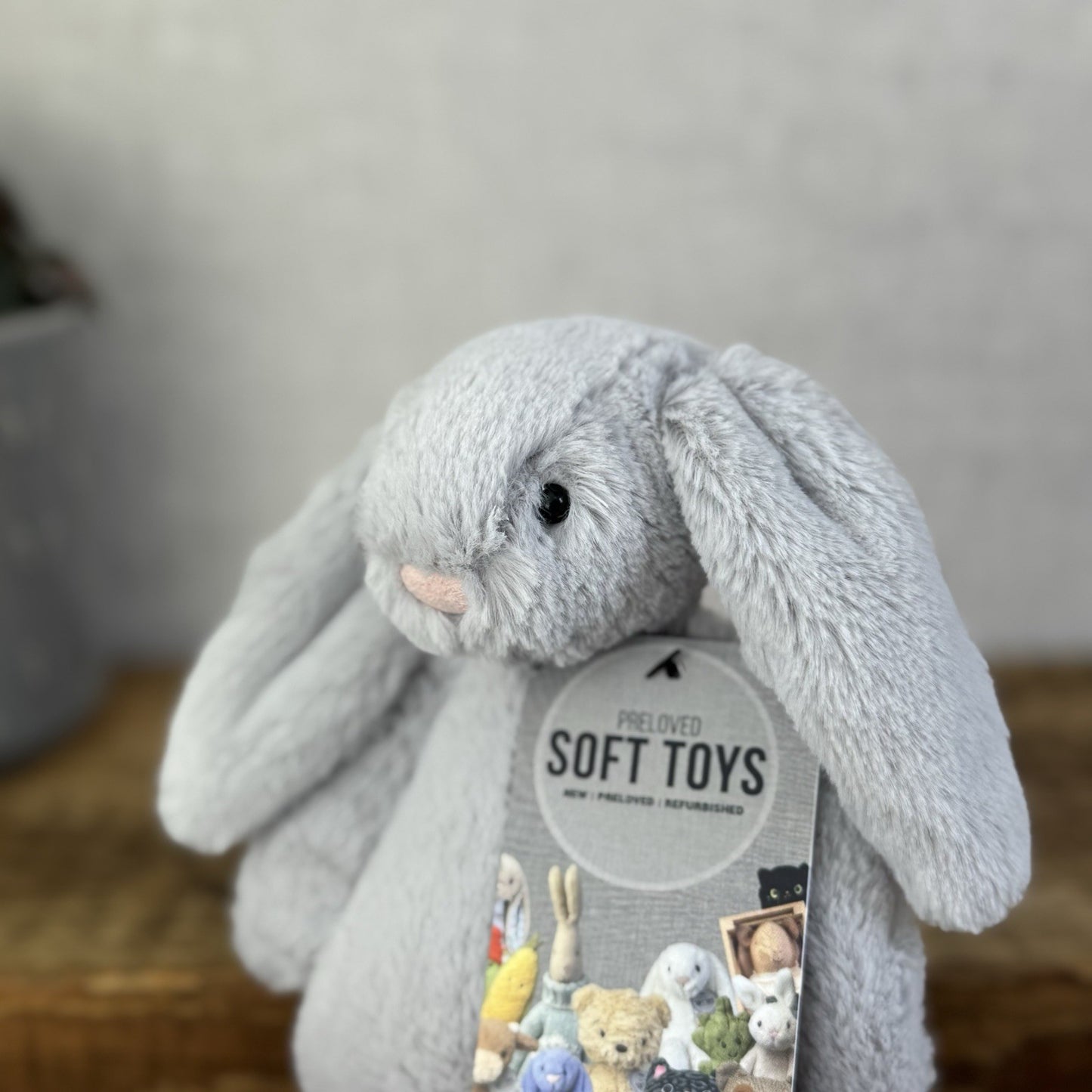 Jellycat Small Bashful Bunny Grey - Small Bunny White Tail Beanie NWOT 8”