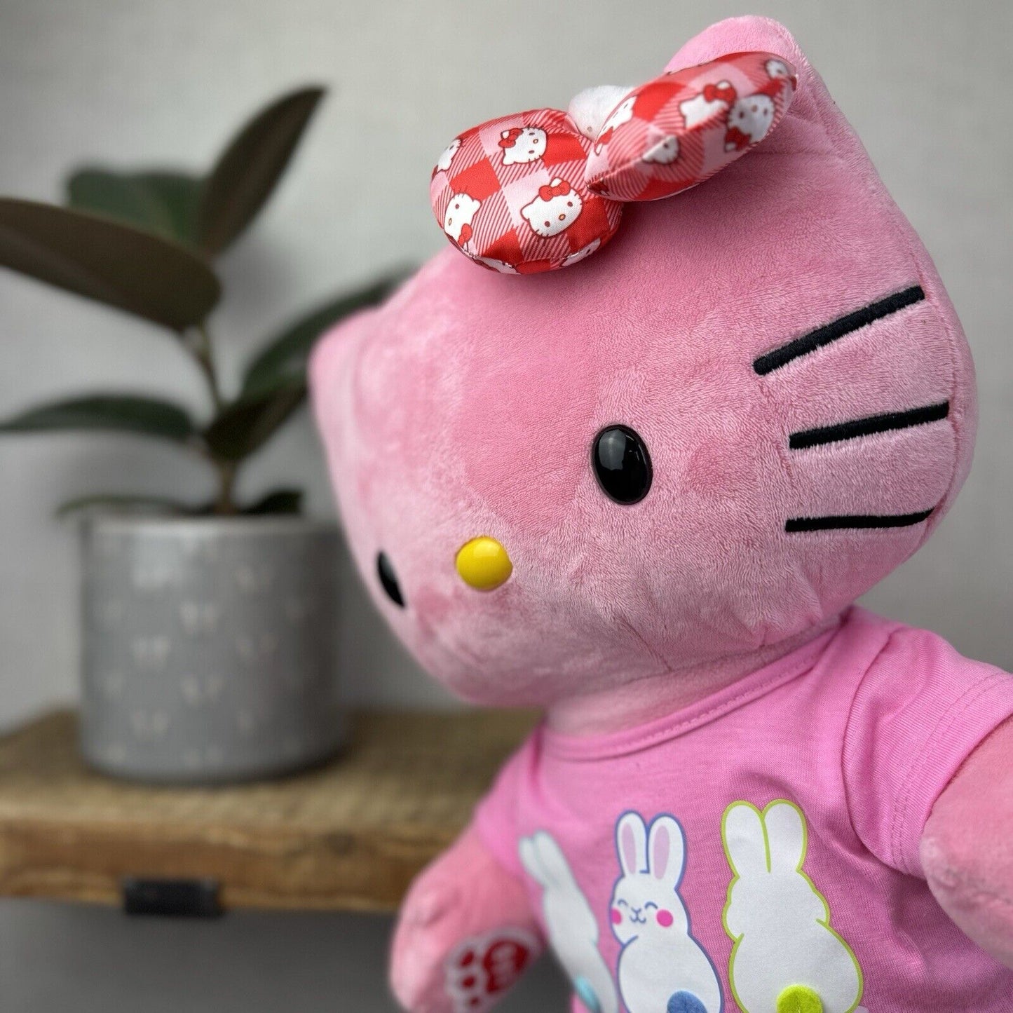 Build A Bear Hello Kitty Jolly Holly - Pink BAB hello Kitty Sanrio Collectible