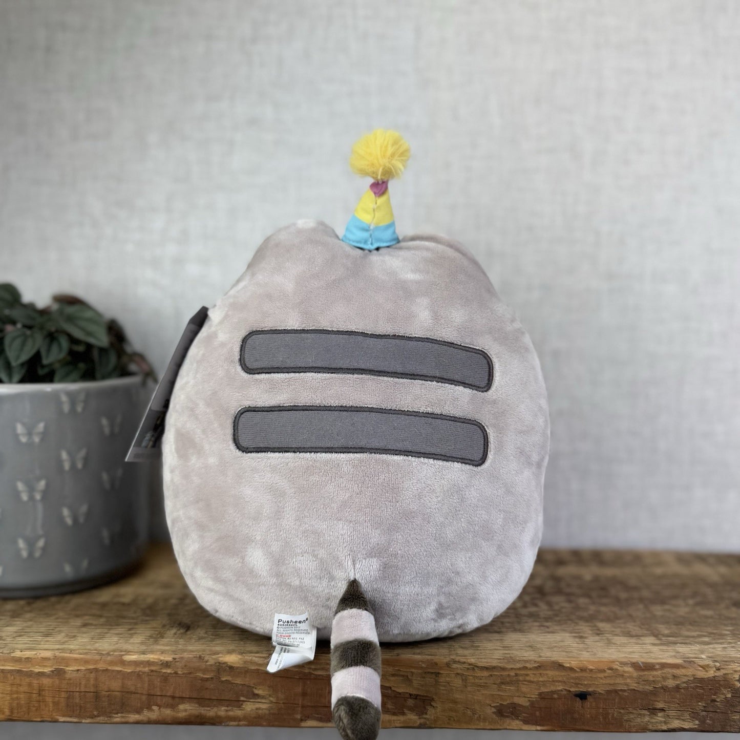 Gund Pusheen Cat - Birthday Cake Pusheen Plush - Cupcake And Party Hat Medium 8"