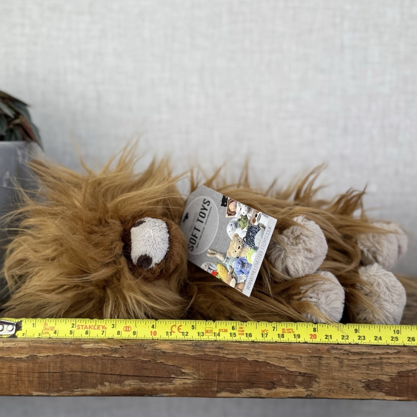 Wrendale Designs - Hannah Dale Junior Highland Cow - Small Gordon 10”