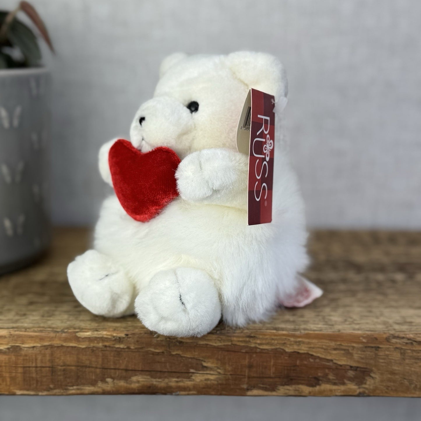 Russ Berrie - Lil' Softies Smooch - Mini Bear With Heart Valentines GIft New 5"