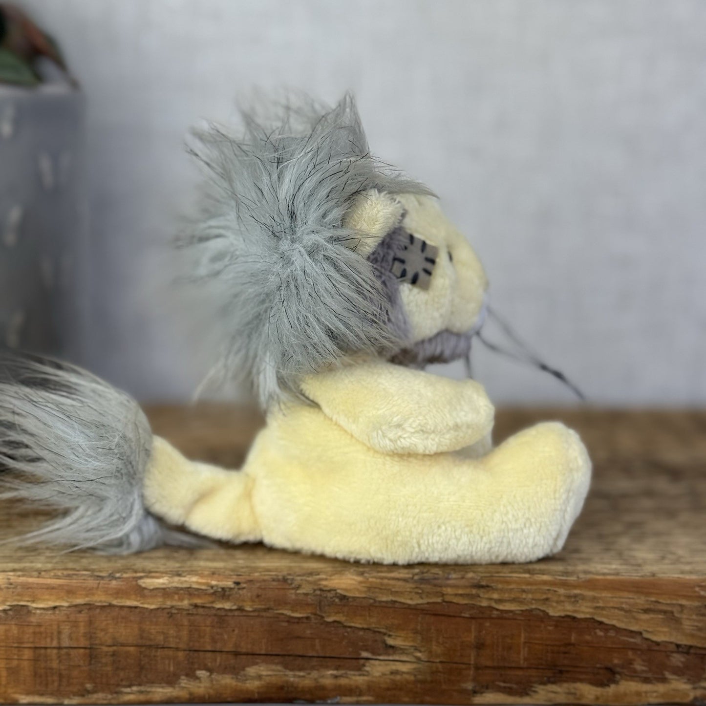 Blue Nose Friends Leboo The Masai Lion - Yellow Mini Lion With Tags Beanie 5”