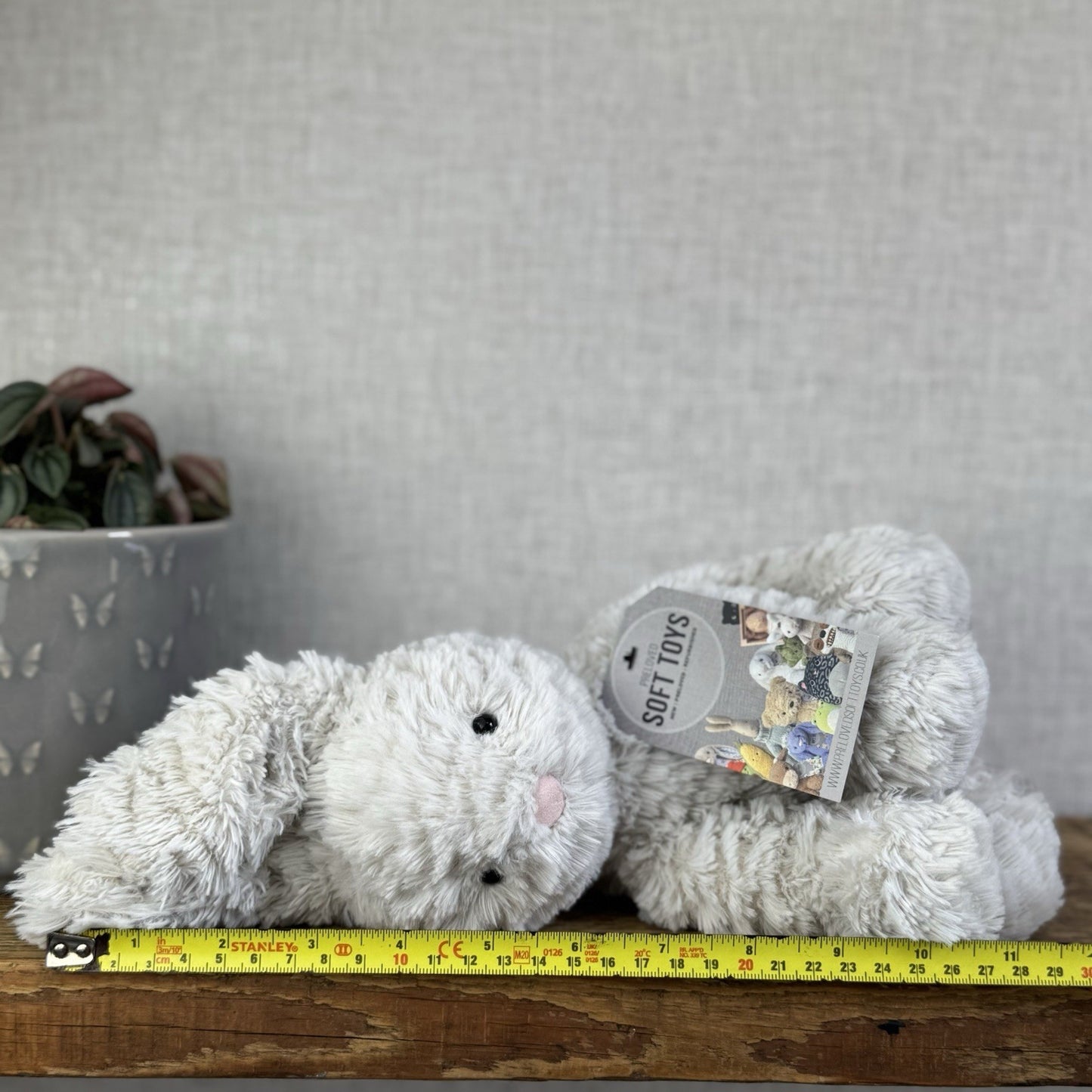 Jellycat Medium Fuddlewuddle Grey Bunny Rabbit - Texture Sitting Bunny 9” Rare