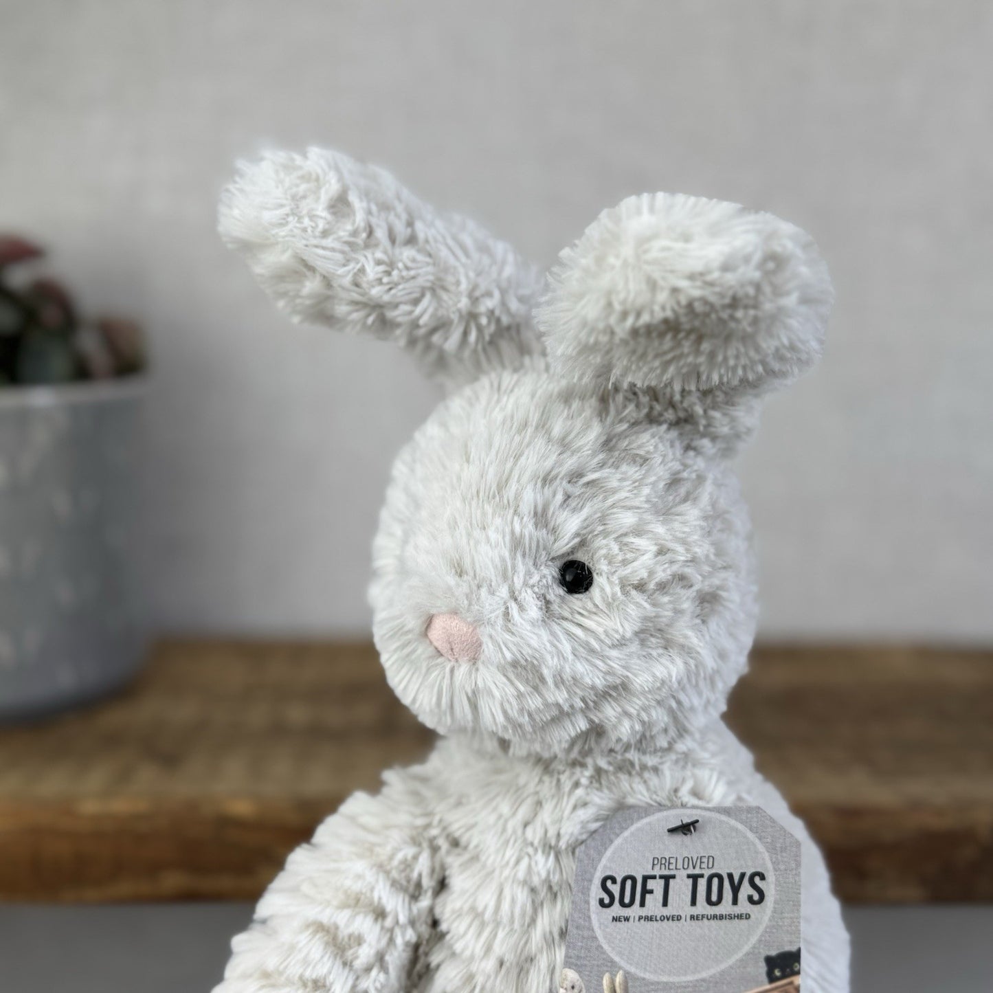 Jellycat Medium Fuddlewuddle Grey Bunny Rabbit - Texture Sitting Bunny 9” Rare