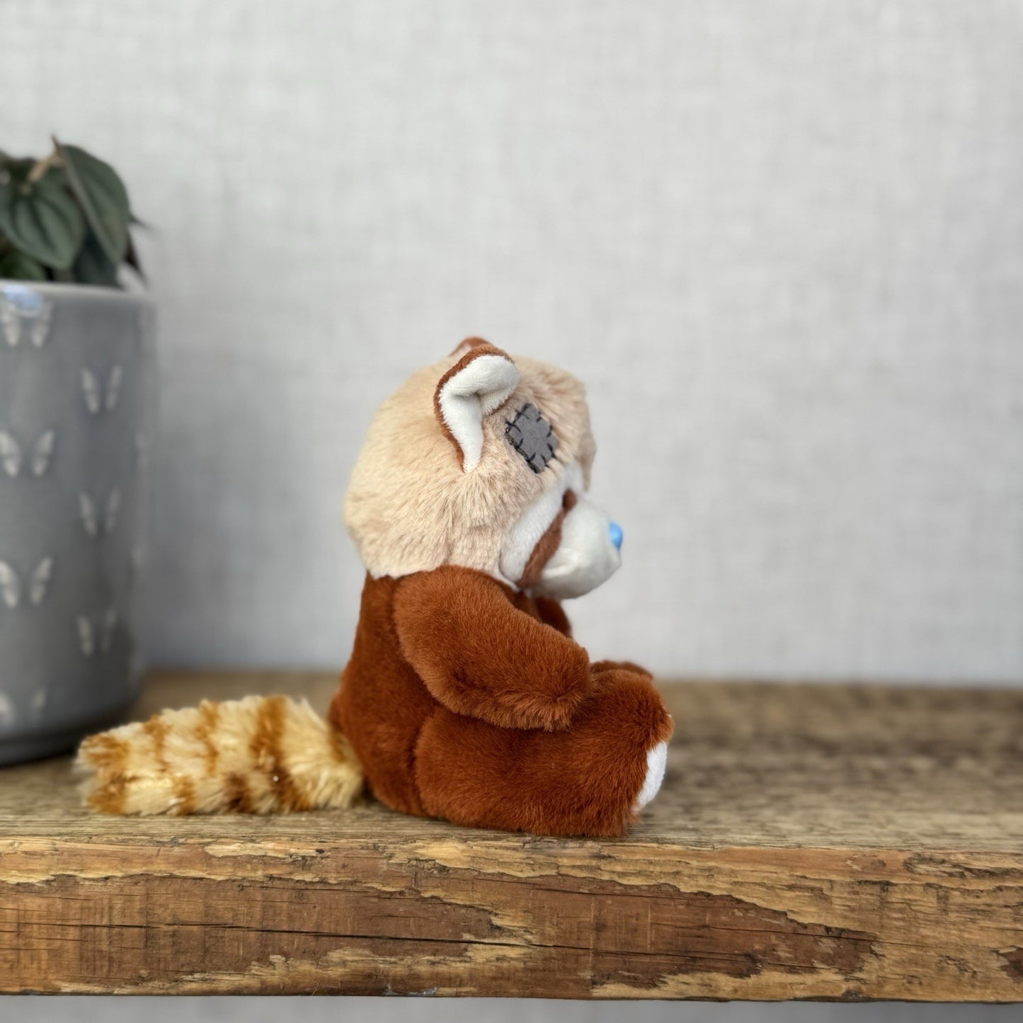 Blue Nose Friends - Ember Red Panda - Mini Plush Colletible Soft Beanie Pal 5"
