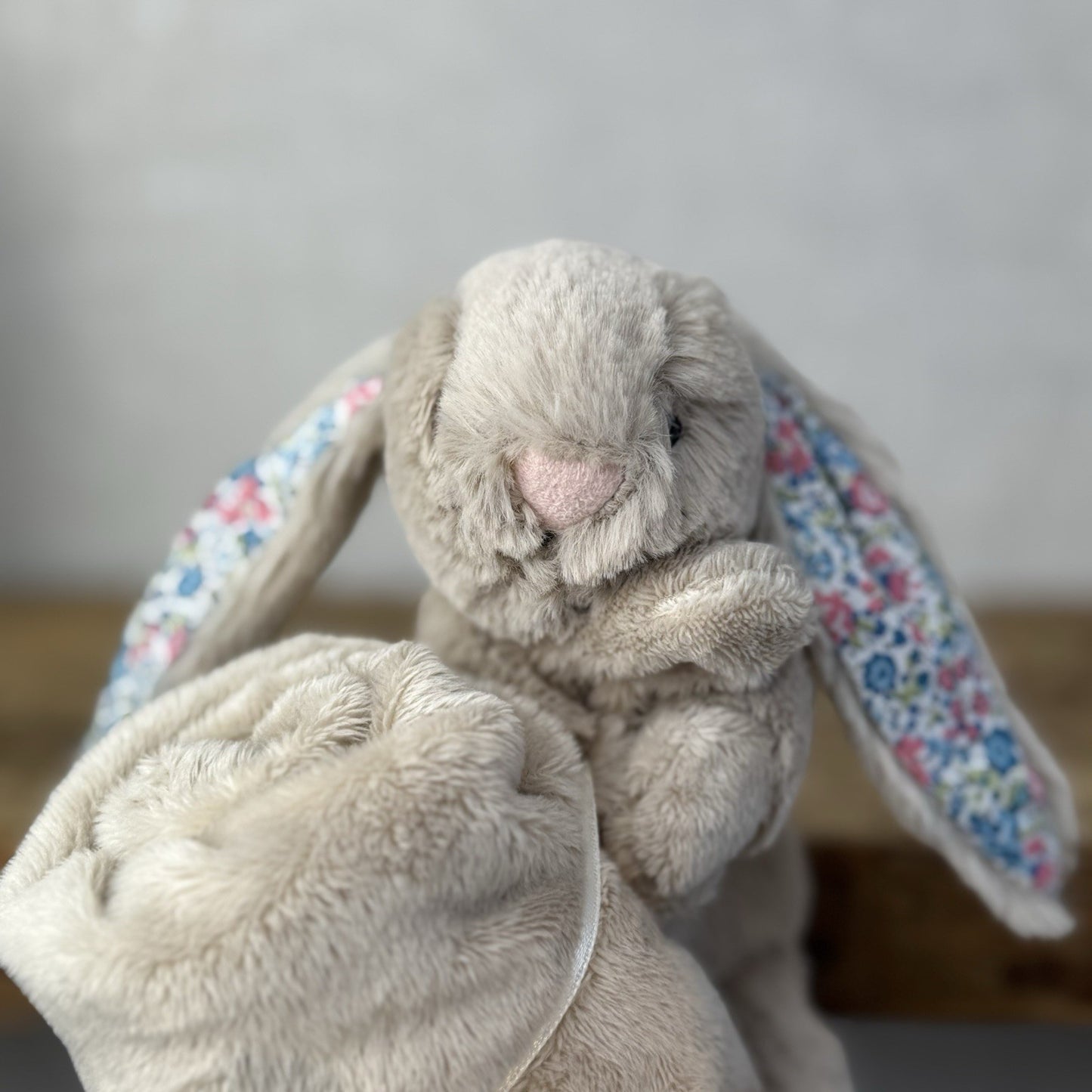 Jellycat Bashful Blue Beige Blossom Bunny Blue Soother - New Without Tags (#2)