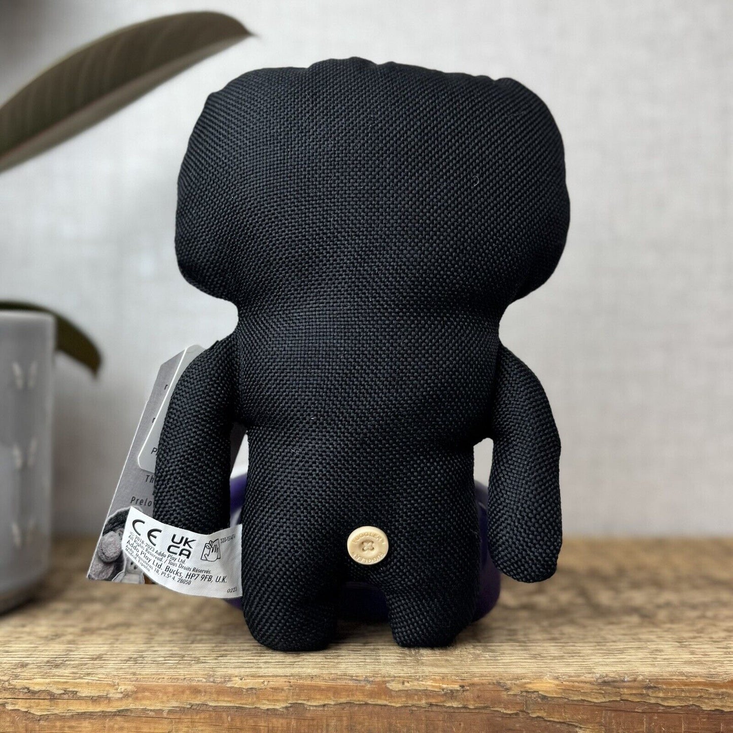 Fuggler Laboratory Misfits - Annoyed Alien - Black Alien Multicoloured Eyes (2)