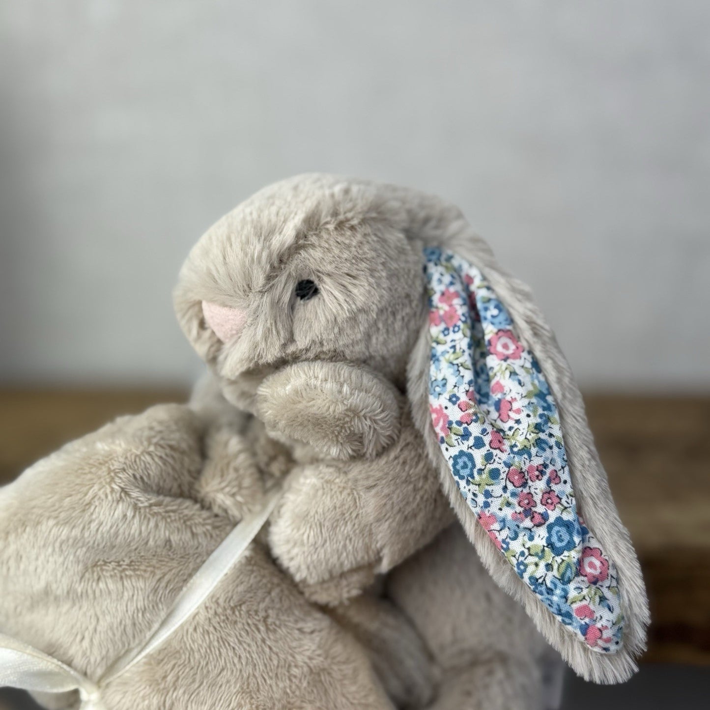 Jellycat Bashful Blue Beige Blossom Bunny Blue Soother - New Without Tags (#2)