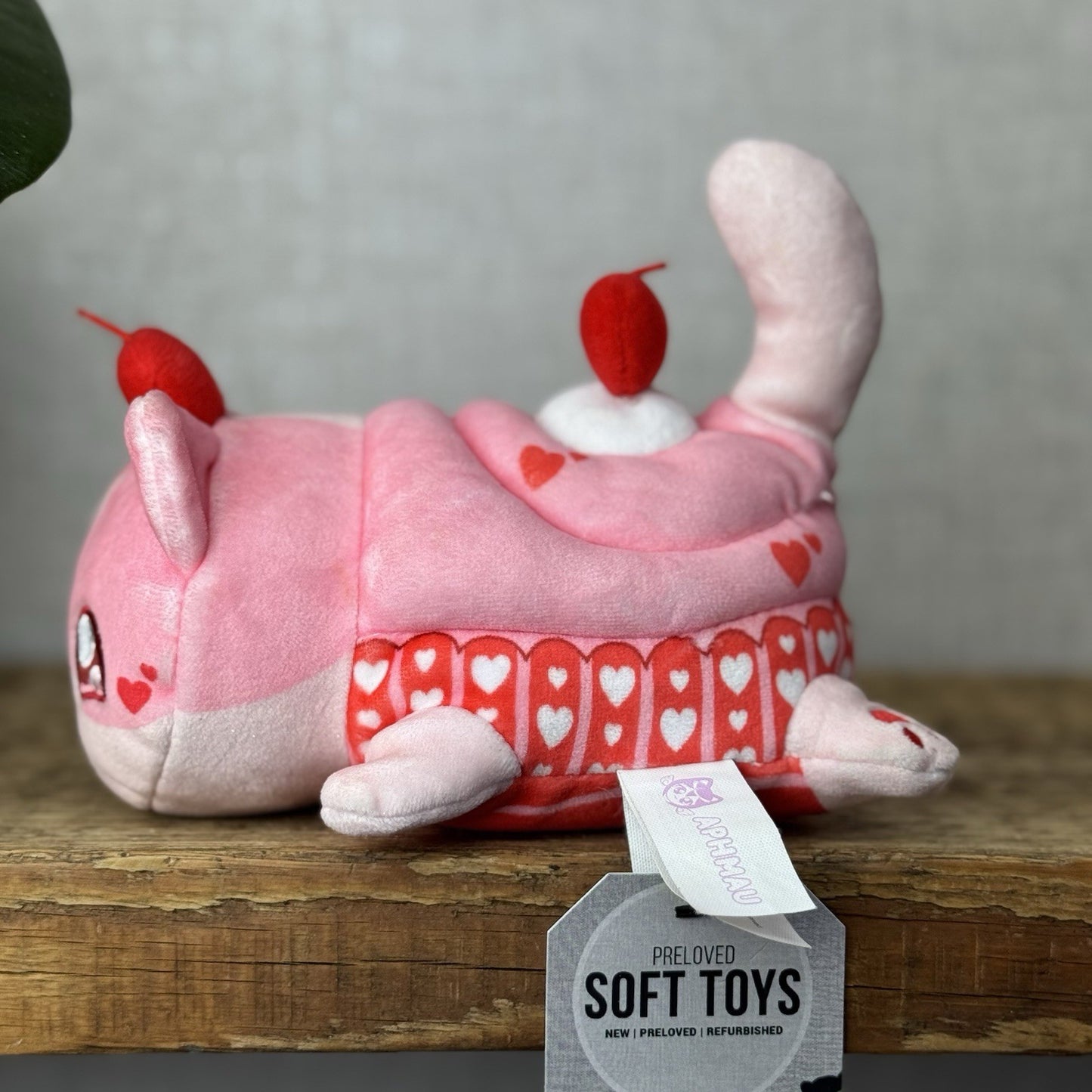 Aphmau MeeMeows - Cherry Cupcake - Cute Pink Kawaii Soft Toy Collectible 5"