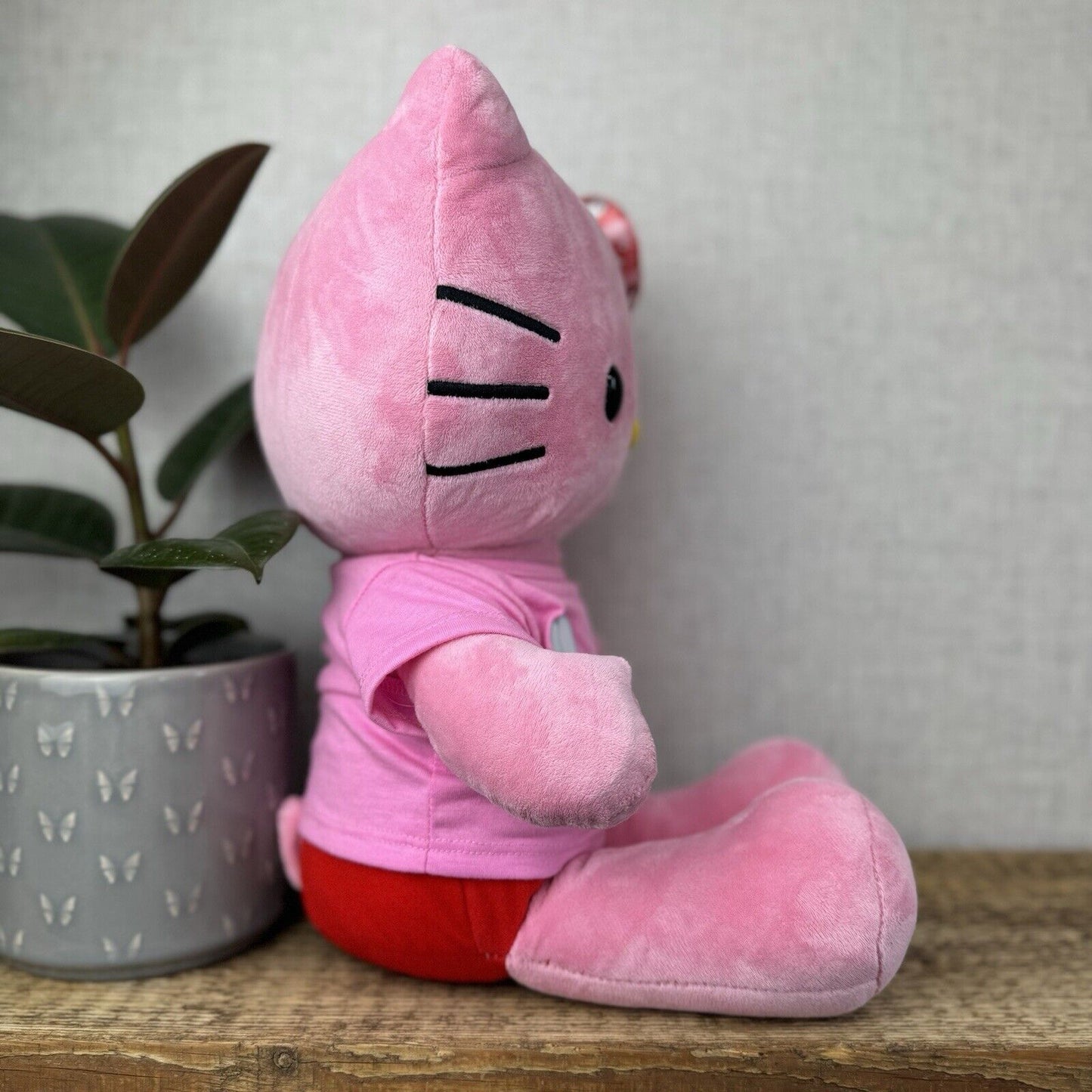 Build A Bear Hello Kitty Jolly Holly - Pink BAB hello Kitty Sanrio Collectible