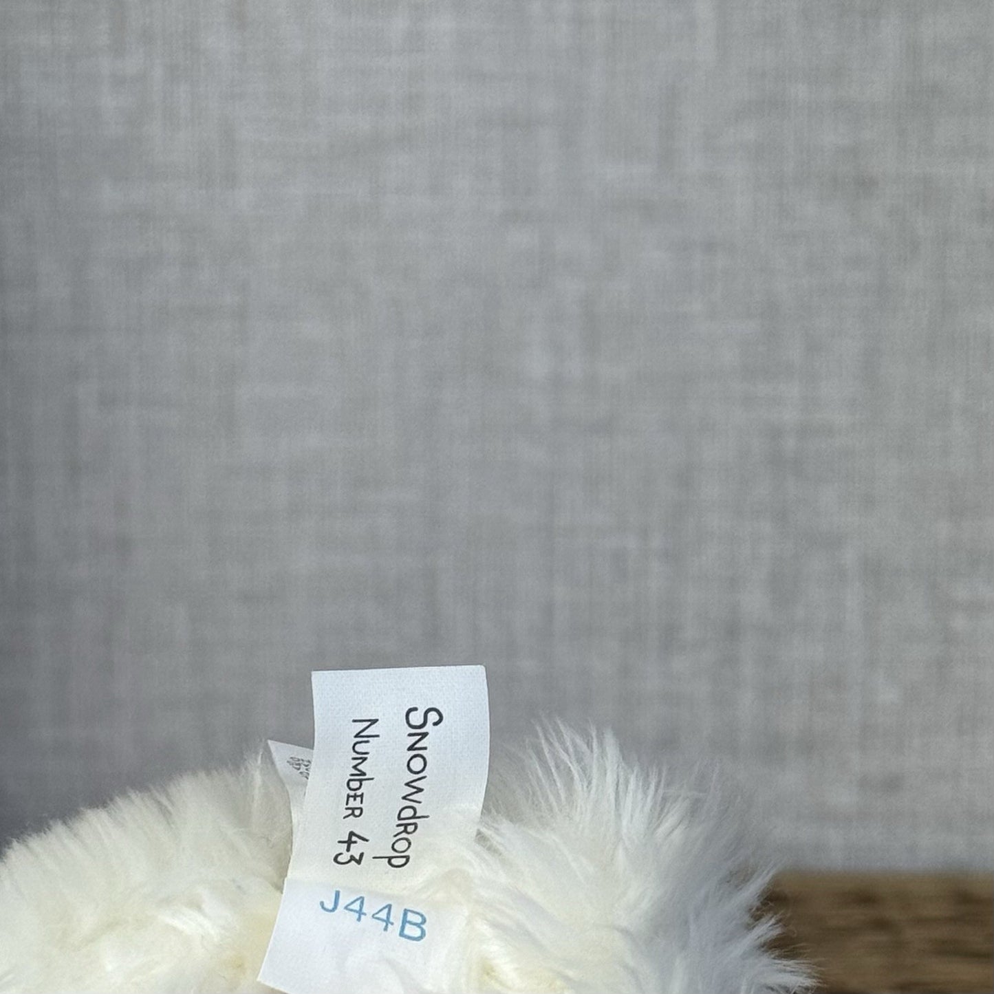 Blue Nose Friends Snowball - Fluffy White Bunny Mini Beanie Blue Nose New 5”