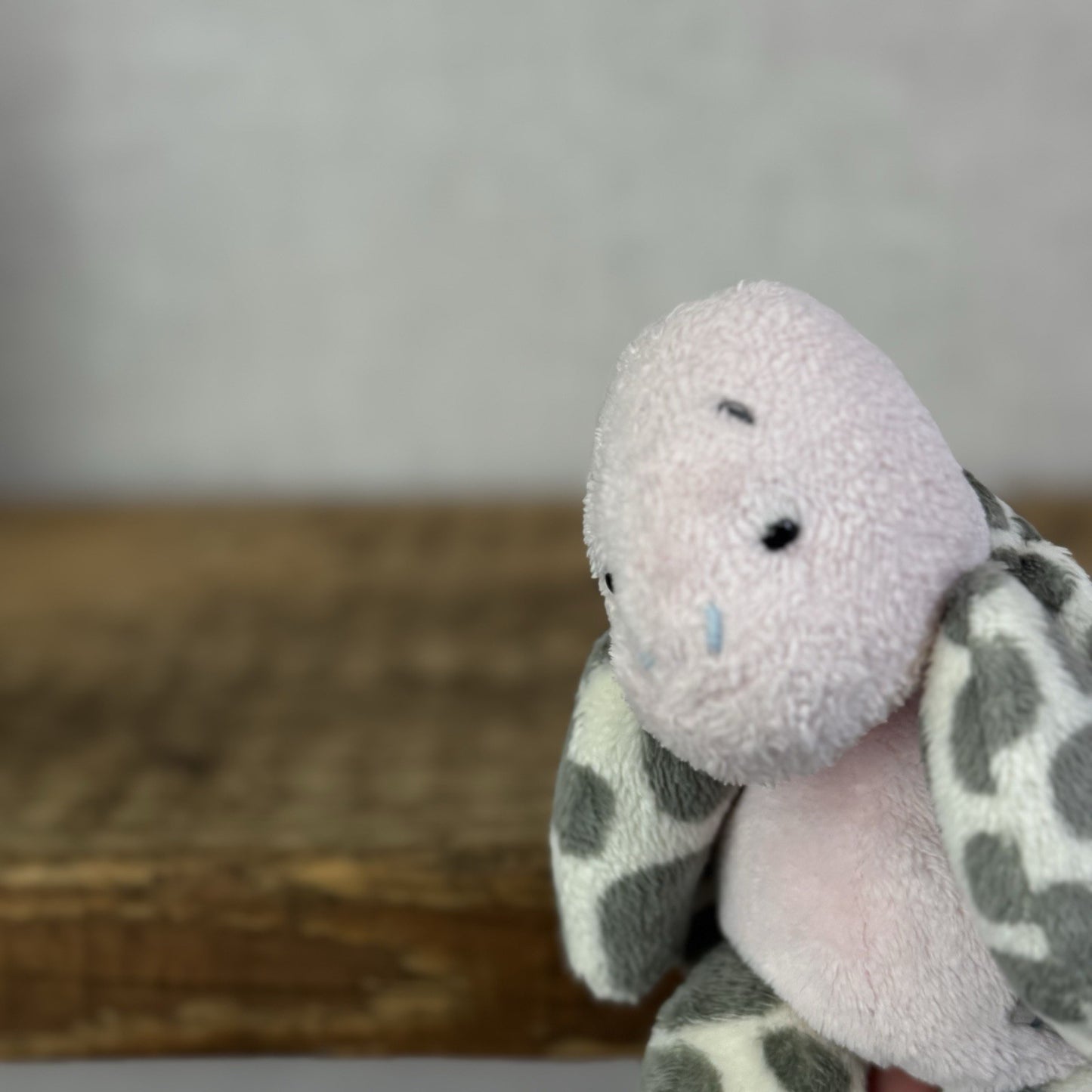 Blue Nose Friends Ocean The Turtle #99 - Pink/Grey Miniature Turtle Beanbag Toy