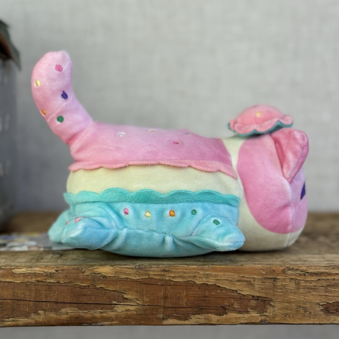 Aphmau MeeMeows - Macaroon Cat Litter 3 Cute Cake Cat Plush Collectible 5”