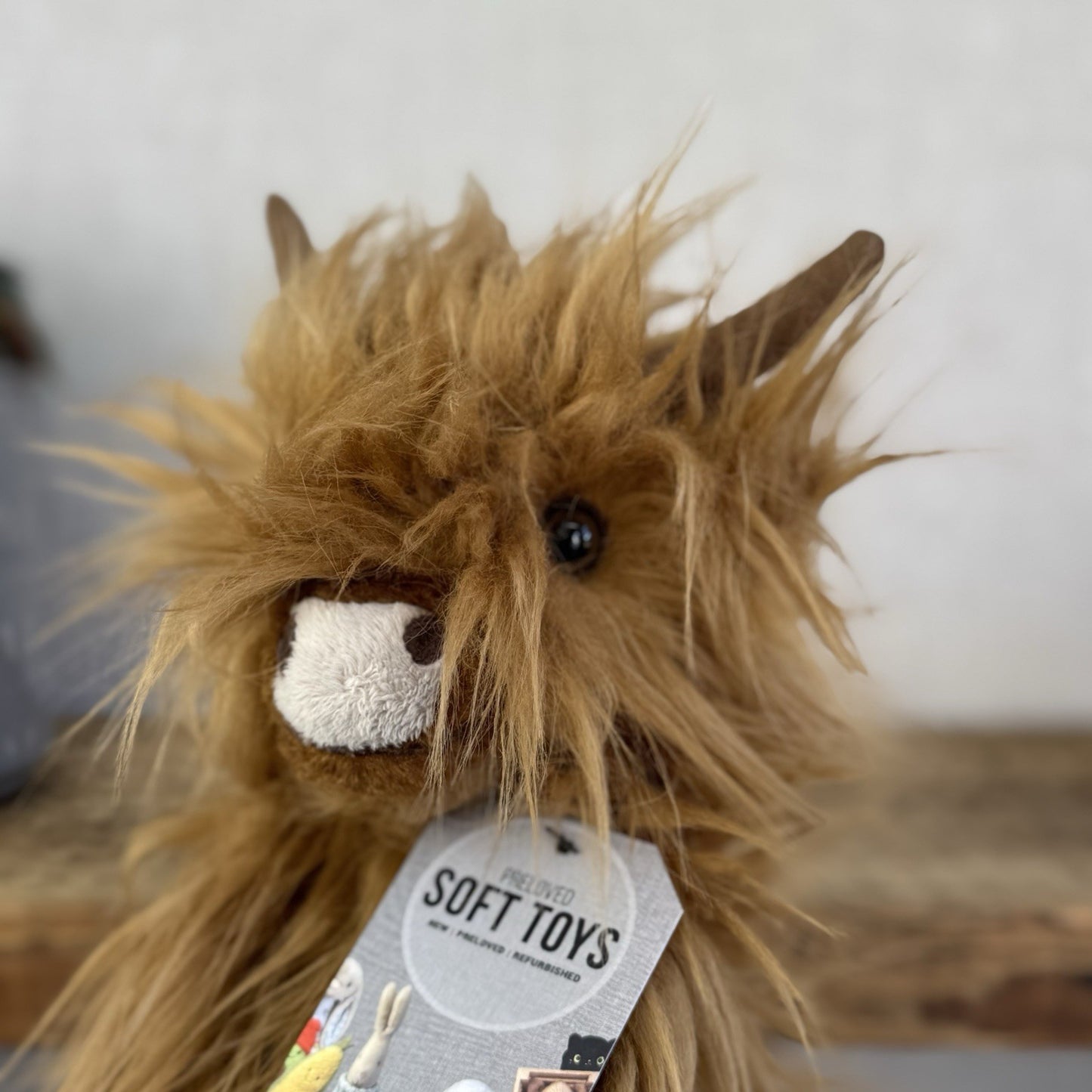 Wrendale Designs - Hannah Dale Junior Highland Cow - Small Gordon 10”