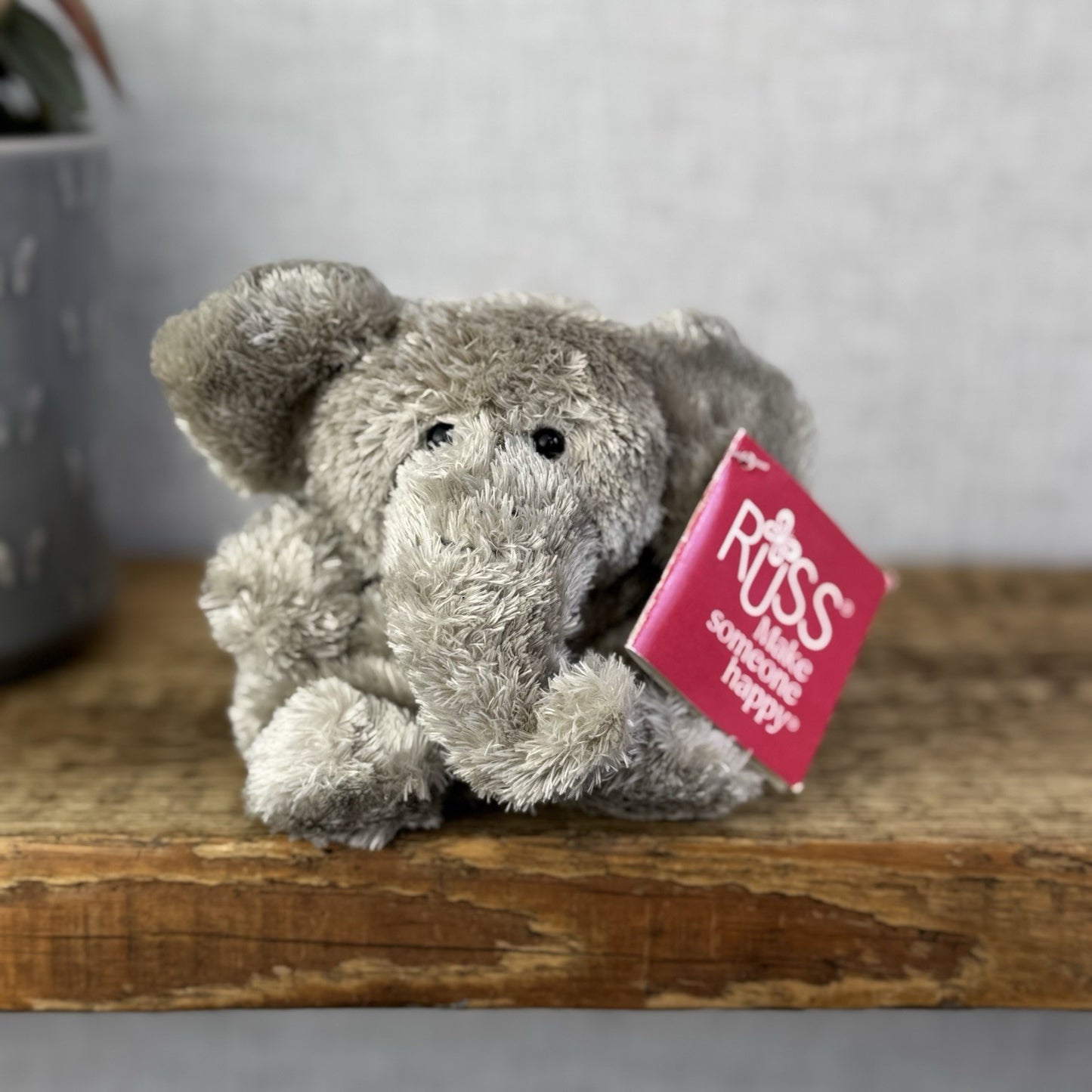 Russ Luvvies - Kristi Elephant Small Pudding Beanie Elephant New Tags 5"