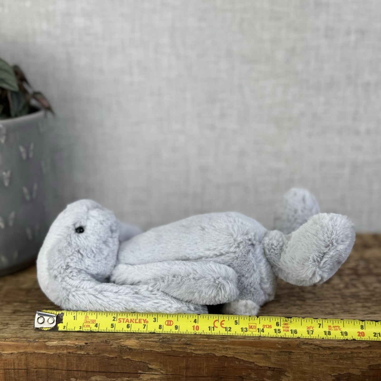 Jellycat Small Bashful Bunny Grey - Small Bunny White Tail Beanie NWOT 8”