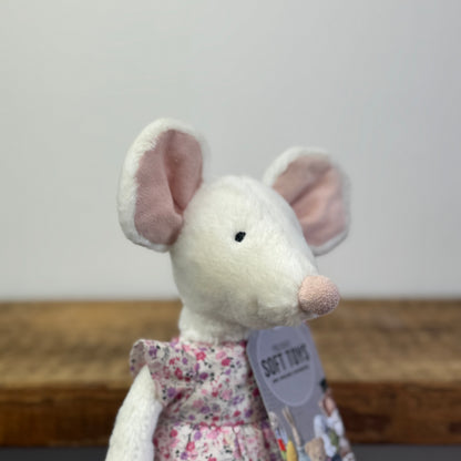 The little white company - Myrtle Mouse