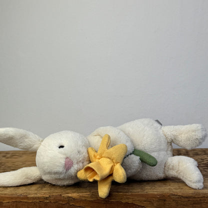 Jellycat Bobbie Bunny With Daffodil