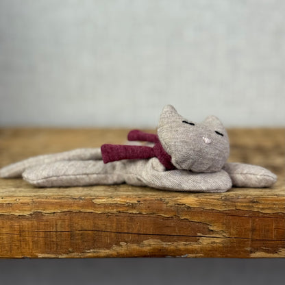 Handmade Oatmeal Cozy Kitten
