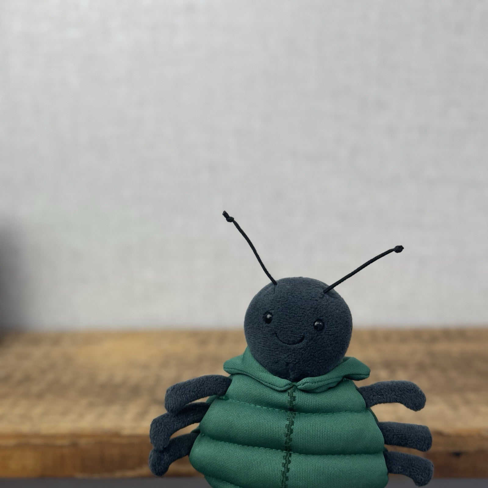 Jellycat Anorachnid Spider Black Spider Green Jacket Retired Cute Jellycat 5"