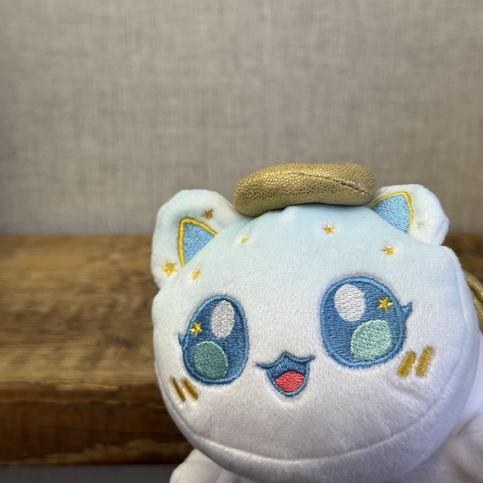 Aphmau MeeMeows -Mystery Cat Series 2 - Angel Cat Gold/White Plush Kitten 5"