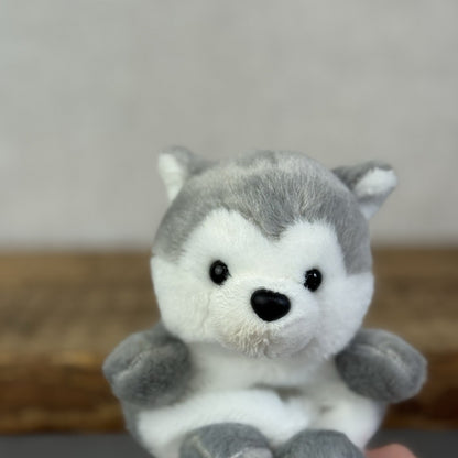 Aurora - Palm Pal Mini Beanbag Plush 5” Busky Husky