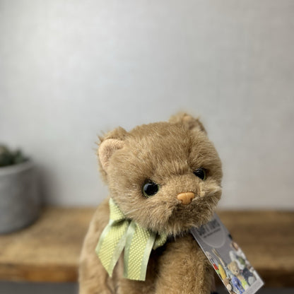 TY Classic Cameo The Brown Cat - Green Bow Tie - Vintage 2002 Brown Cat Beanie