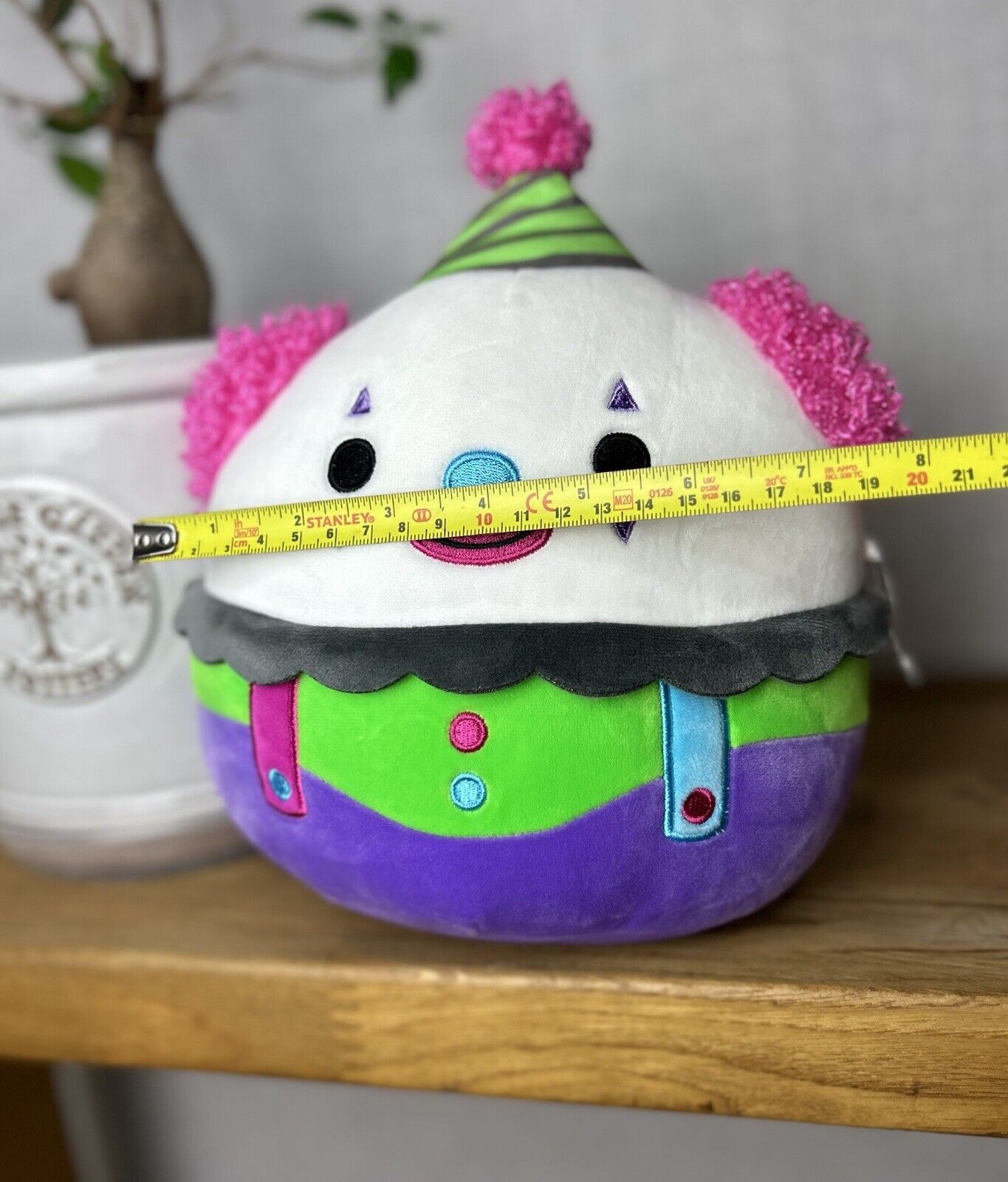 Squishmallow Umberto - Original Squishmallows 8" Backlight Umberto Soft Clown