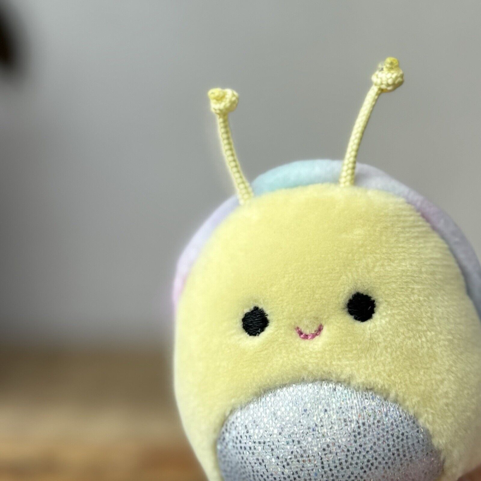 Squishmallow Squishville - Elysa The Snail - Soft Toy Tiny Snail Squishville 2”