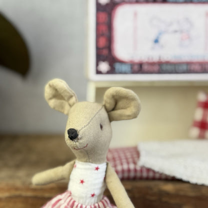 Maileg Retired Big Sister Mouse In Matchbox 2013 - Painted Nose, Red Mouth Rare