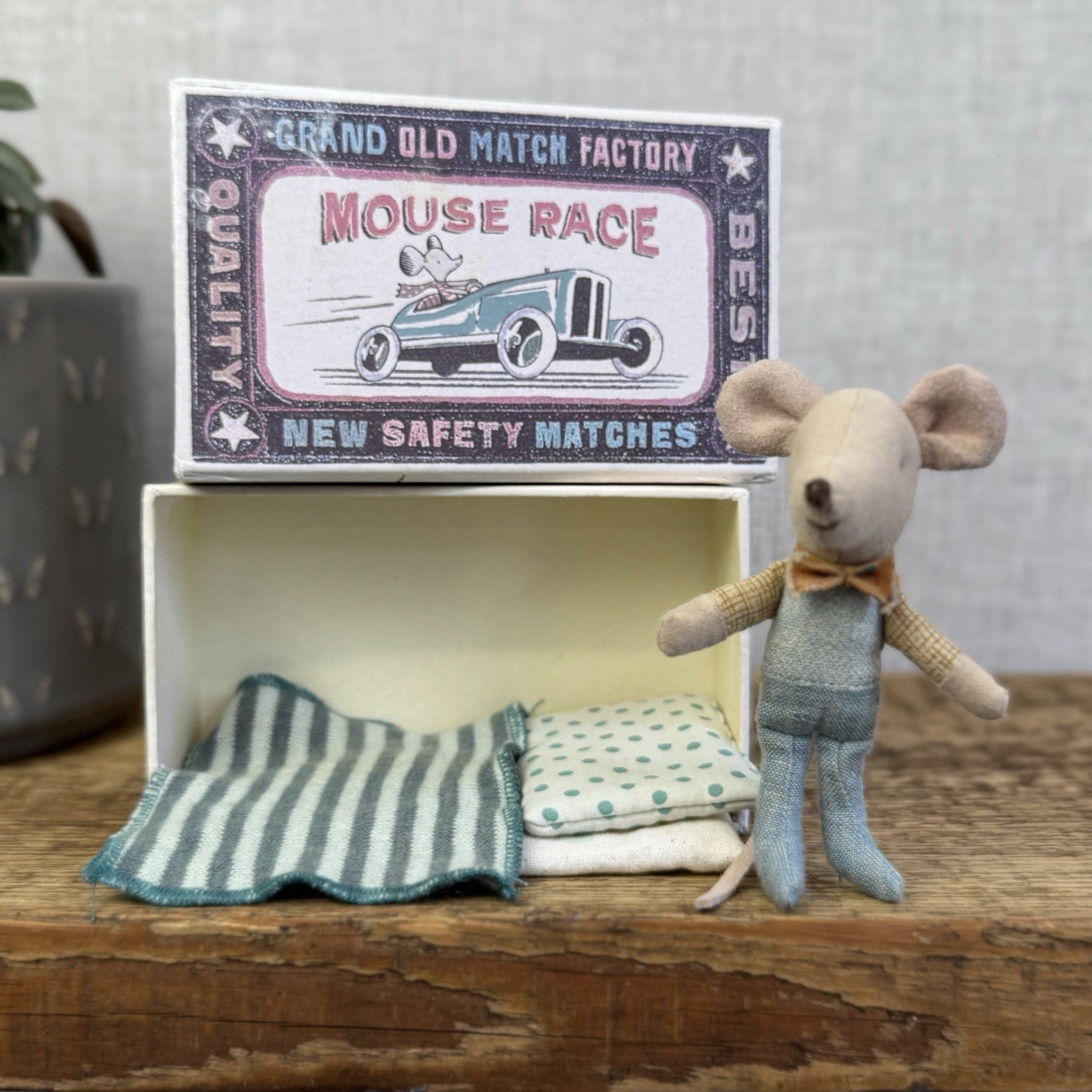 Maileg Little Brother In Matchbox - Retired 2019 - Little Brother With Bow & Bed