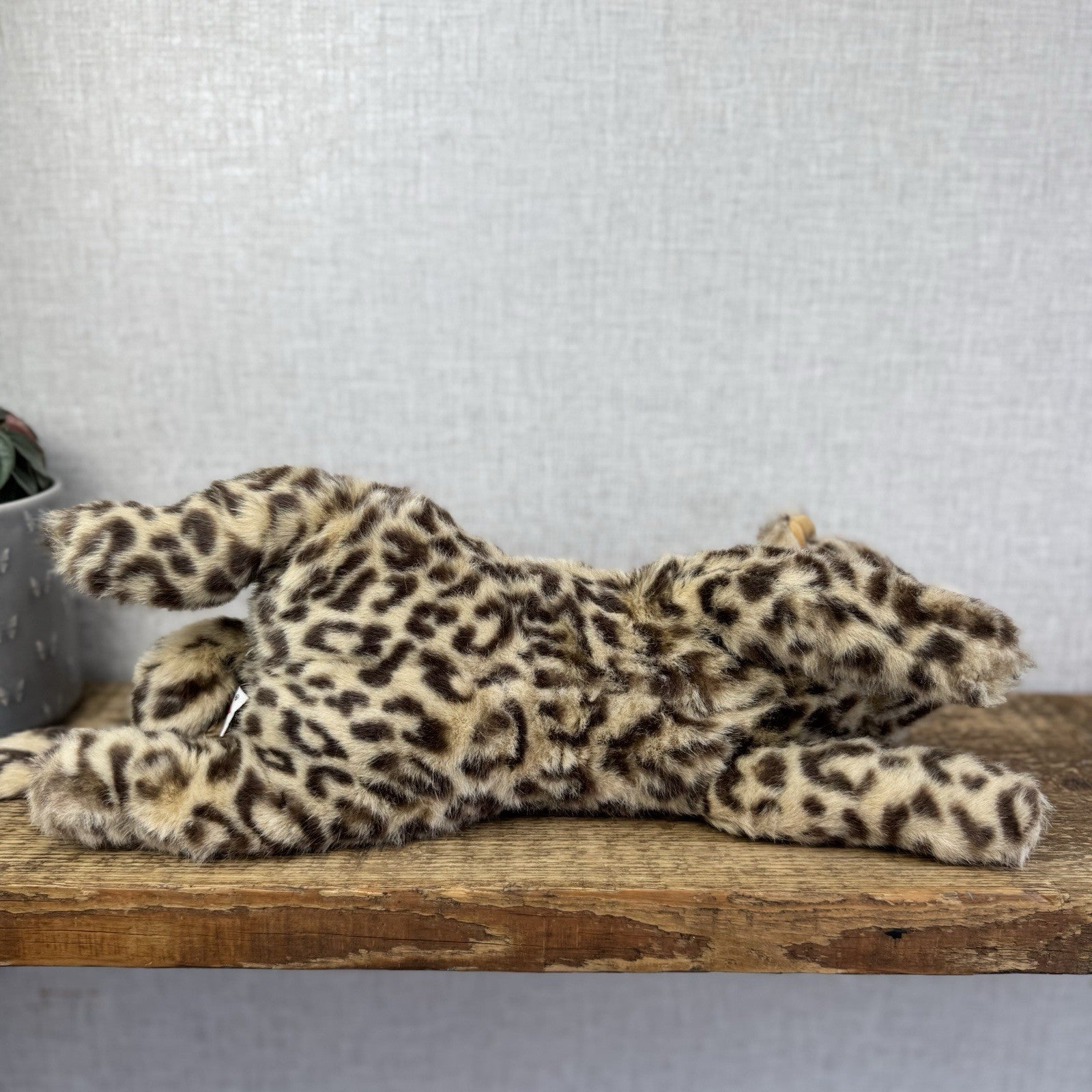 Ty 1991 Chi Chi Cheetah Leopard Plush Laying Down Vintage Floppy Cat 15”
