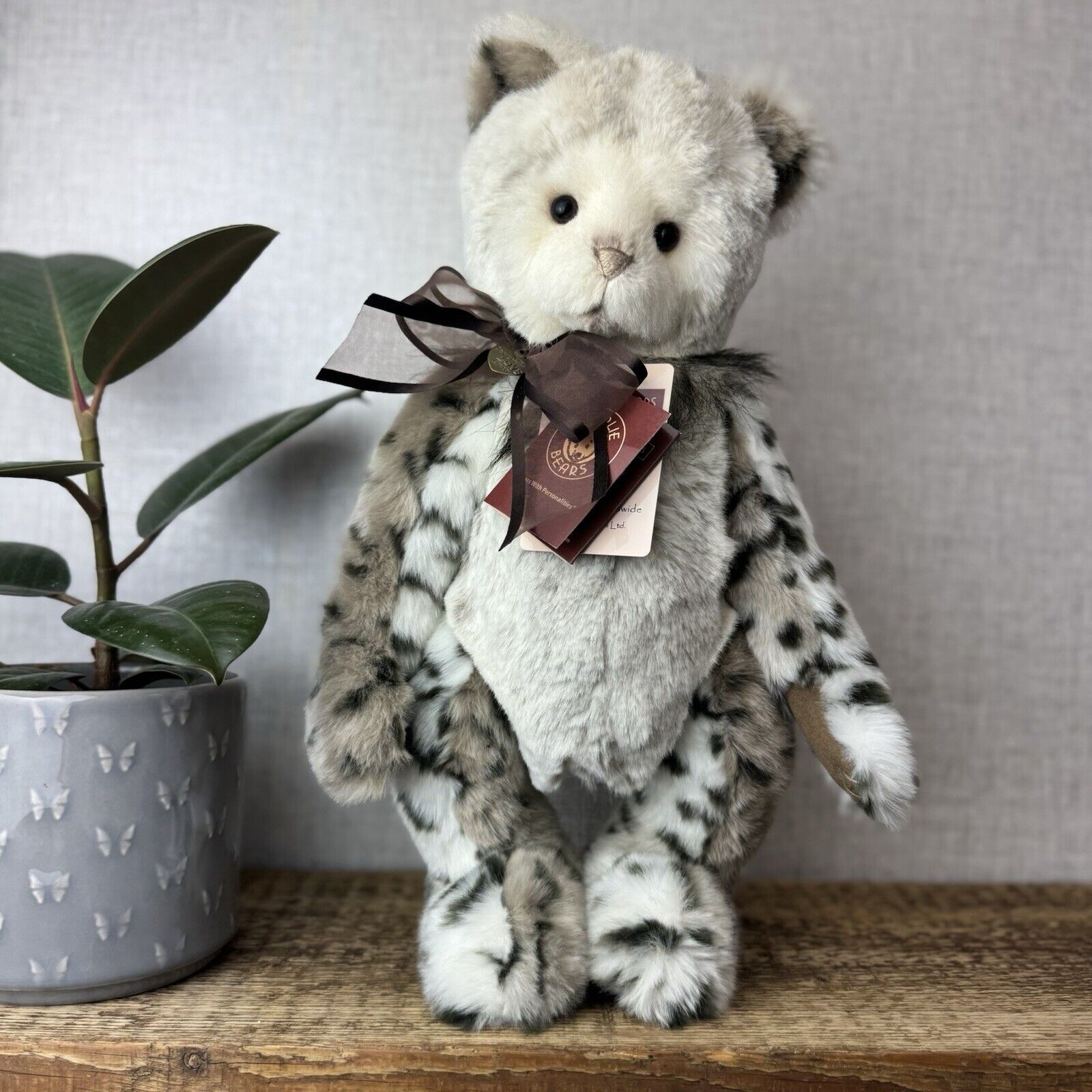 Charlie Bear Genevieve - Plumo Collection - Isabelle Lee Bear Neutral Bear 17”