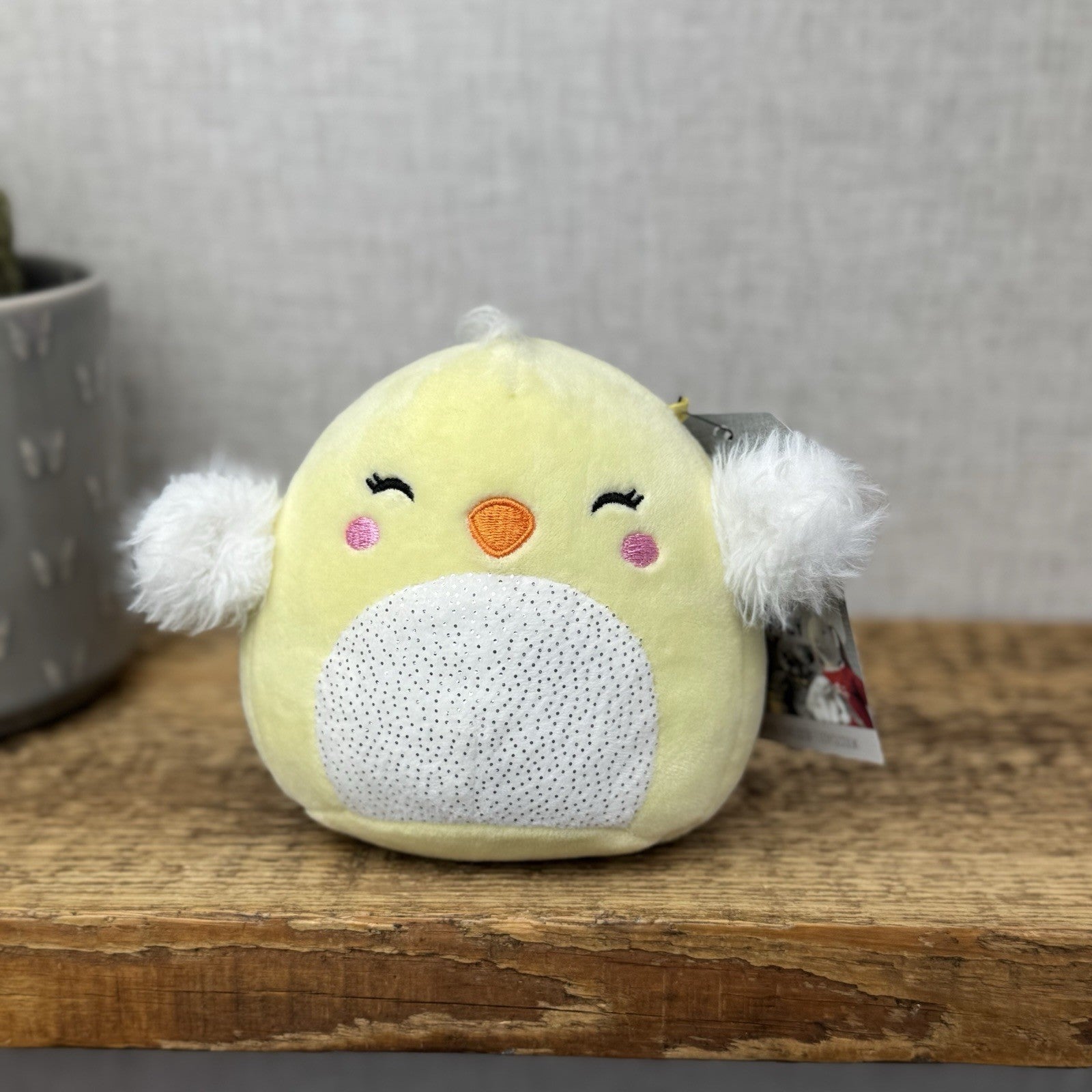 Squishmallow Aimee Chick - Small Sparkly Belly Bird Chick Plush Mini 5"