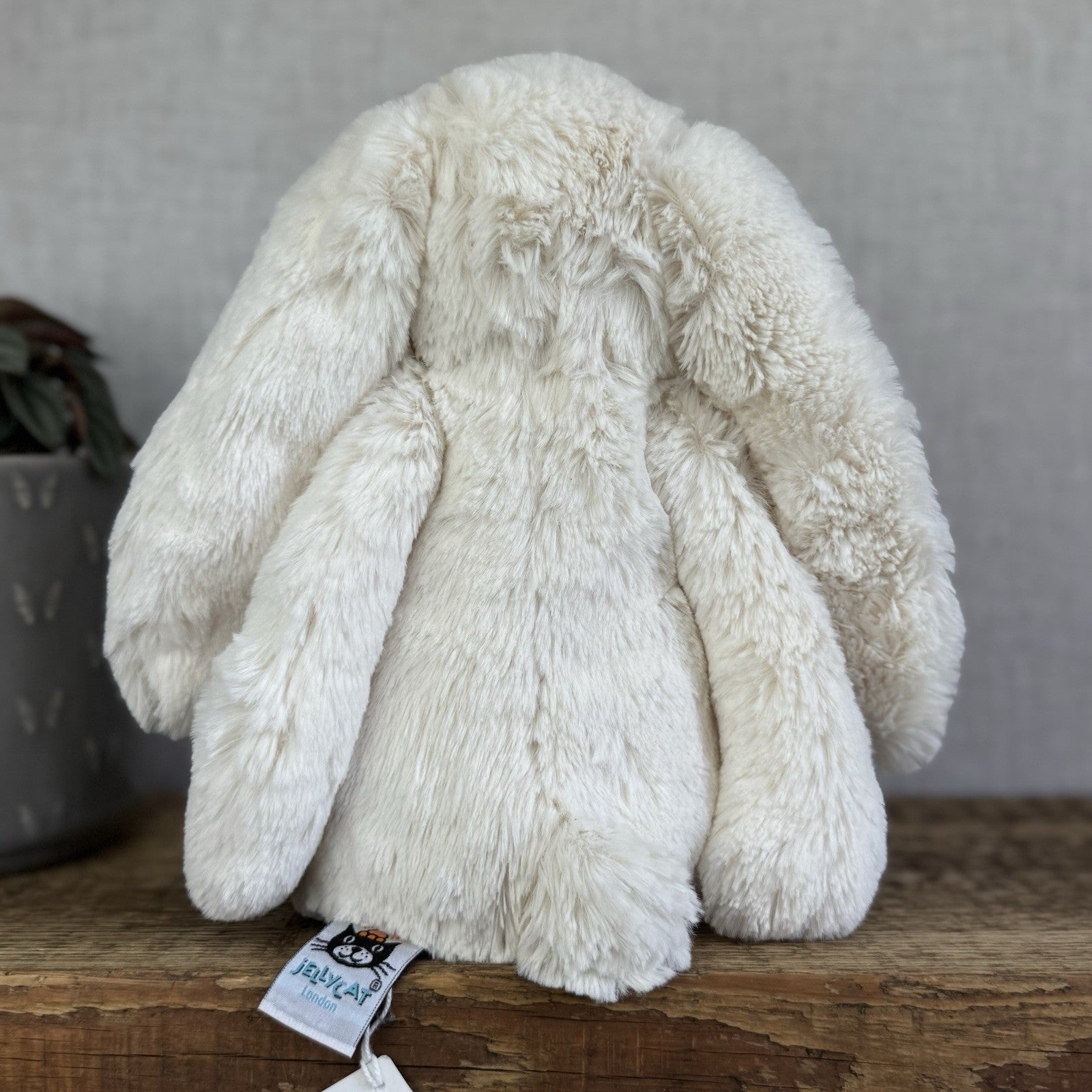 Jellycat Medium Cream Bashful Rabbit - Cream Off White Medium Bunny 12” New Tags
