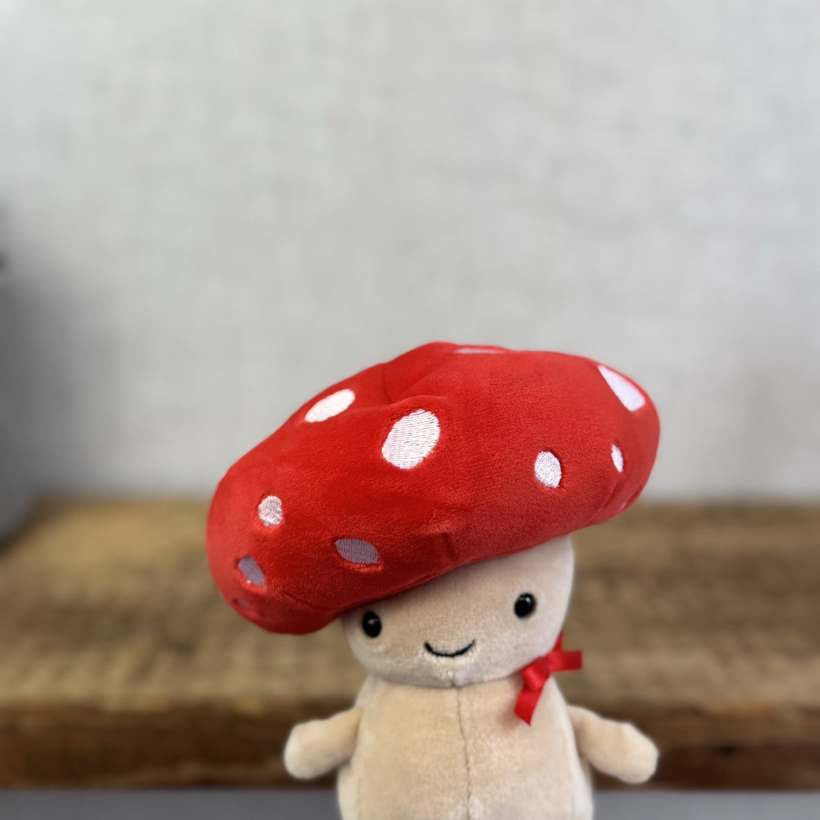 Jellycat Fun Guy Robbie - Red Mushroom Kawaii Beanie Velour Retired 8”