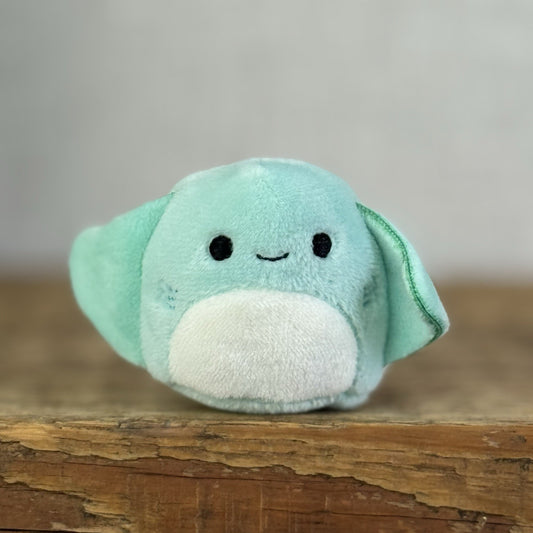 Squishmallow Squishville - Maggie The Blue Stingray Sea Creature Soft Toy Mini